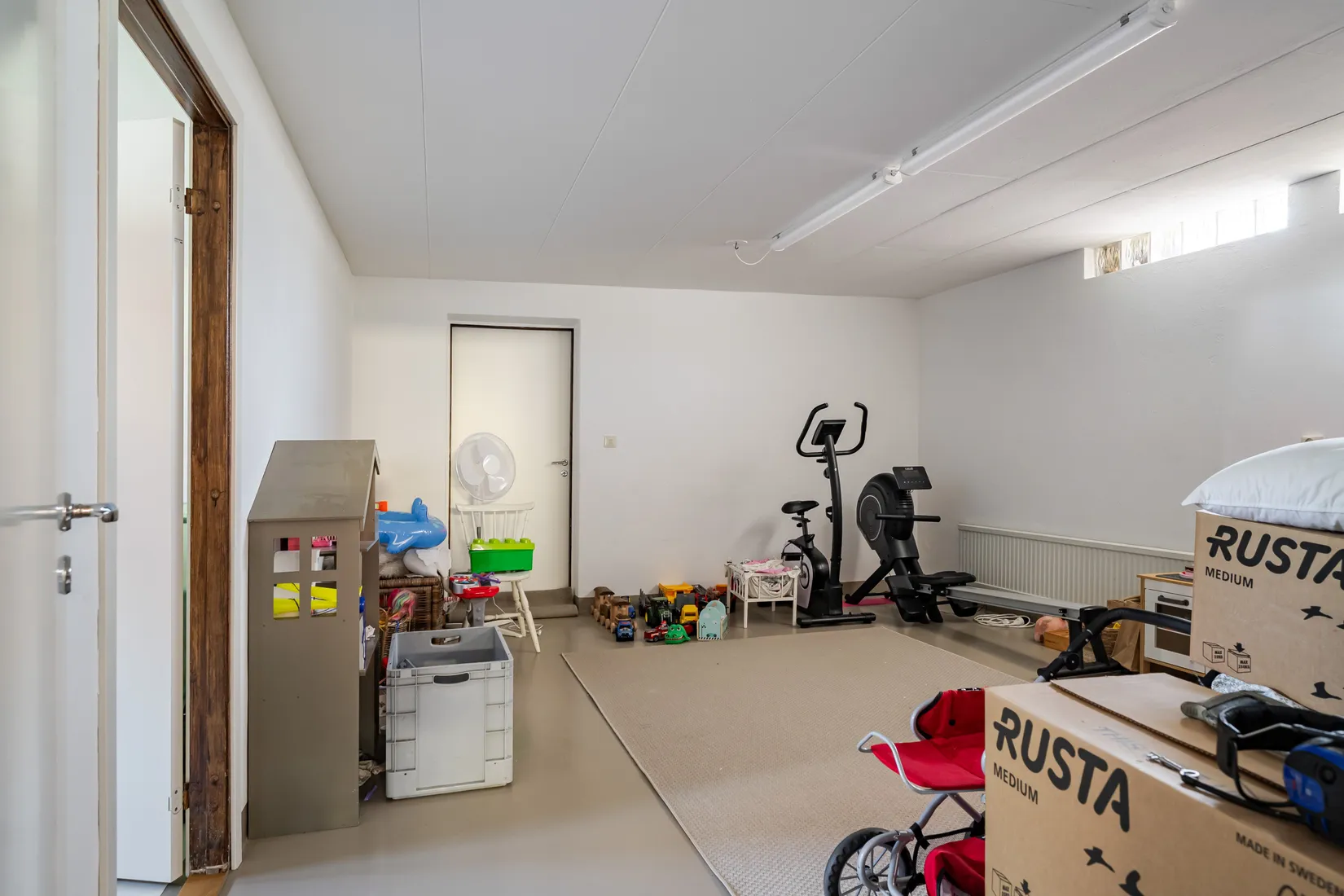 Villa, Rosenbergsvägen 18, Länna, Strängnäs