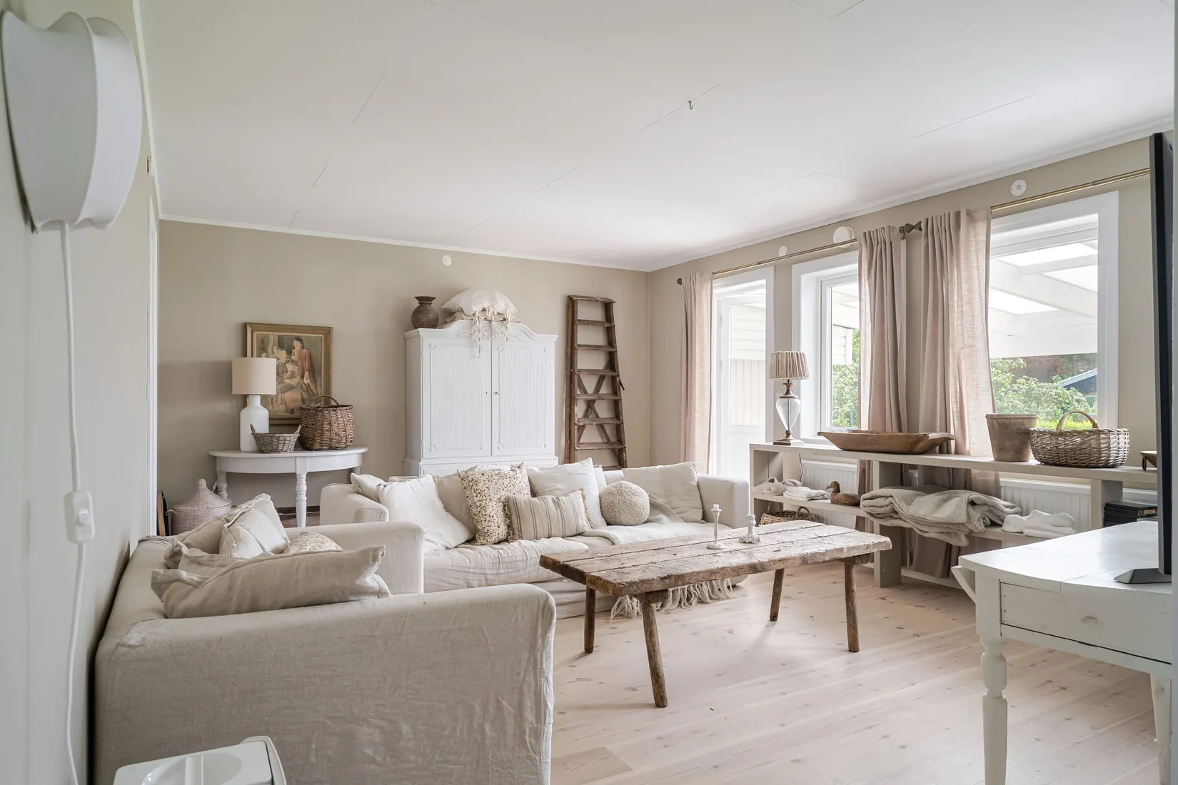 Villa, Rosenbergsvägen 18, Länna, Strängnäs