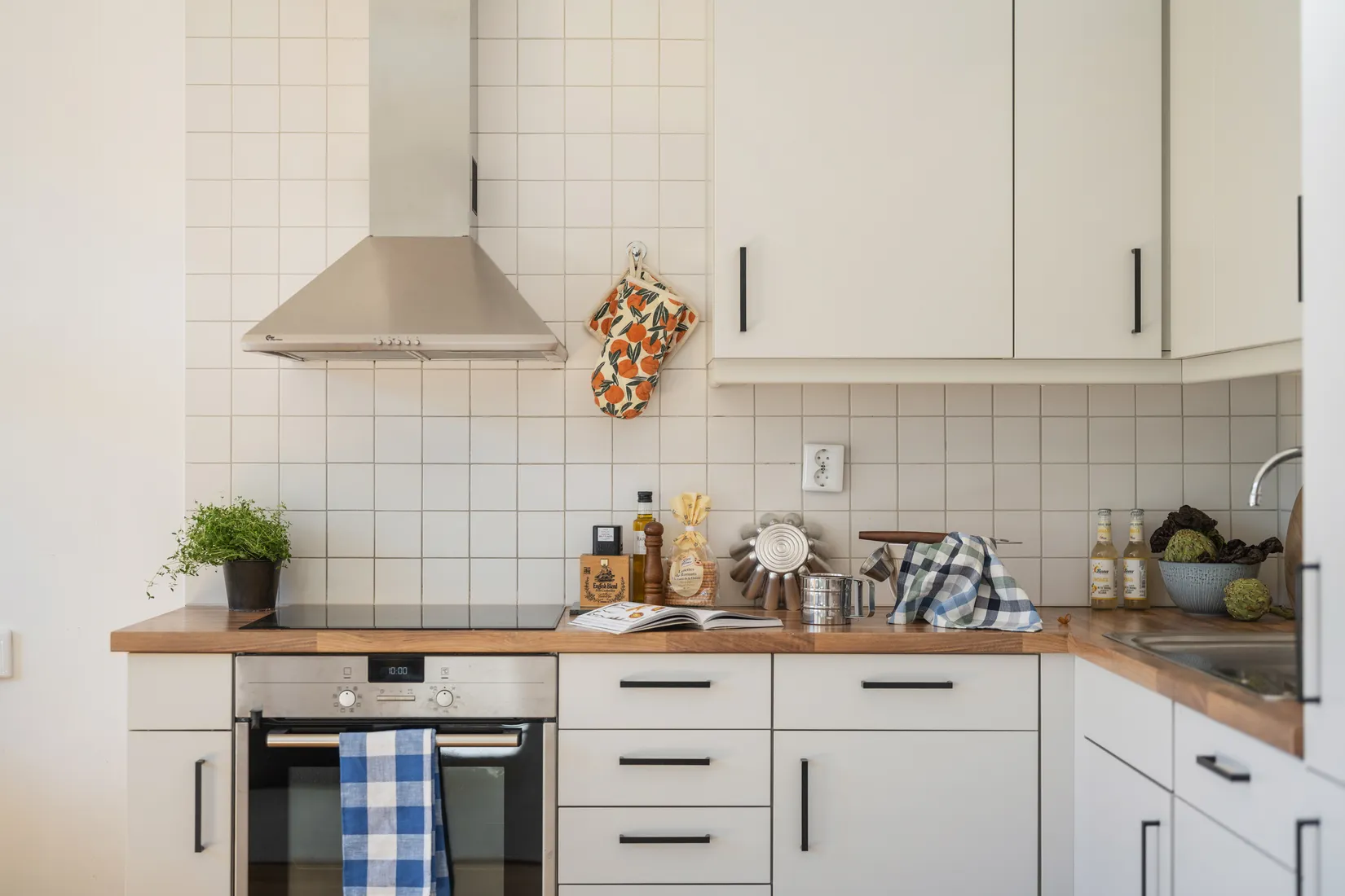 Bostadsrätt, Skridskovägen 9A, vån 1 (1 tr), Västertorp/Hägerstensåsen, Stockholm