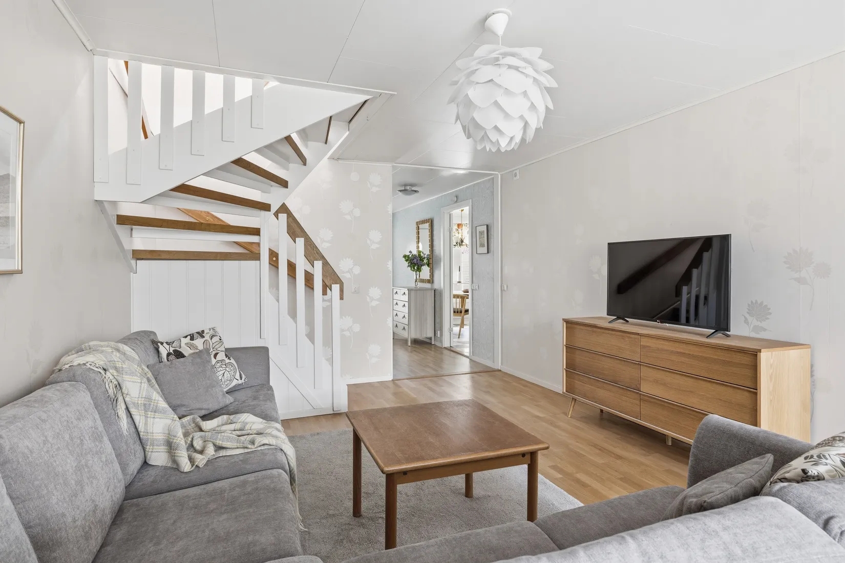 Radhus, Herdevägen 20, Prästgårdsmarken, Upplands Väsby