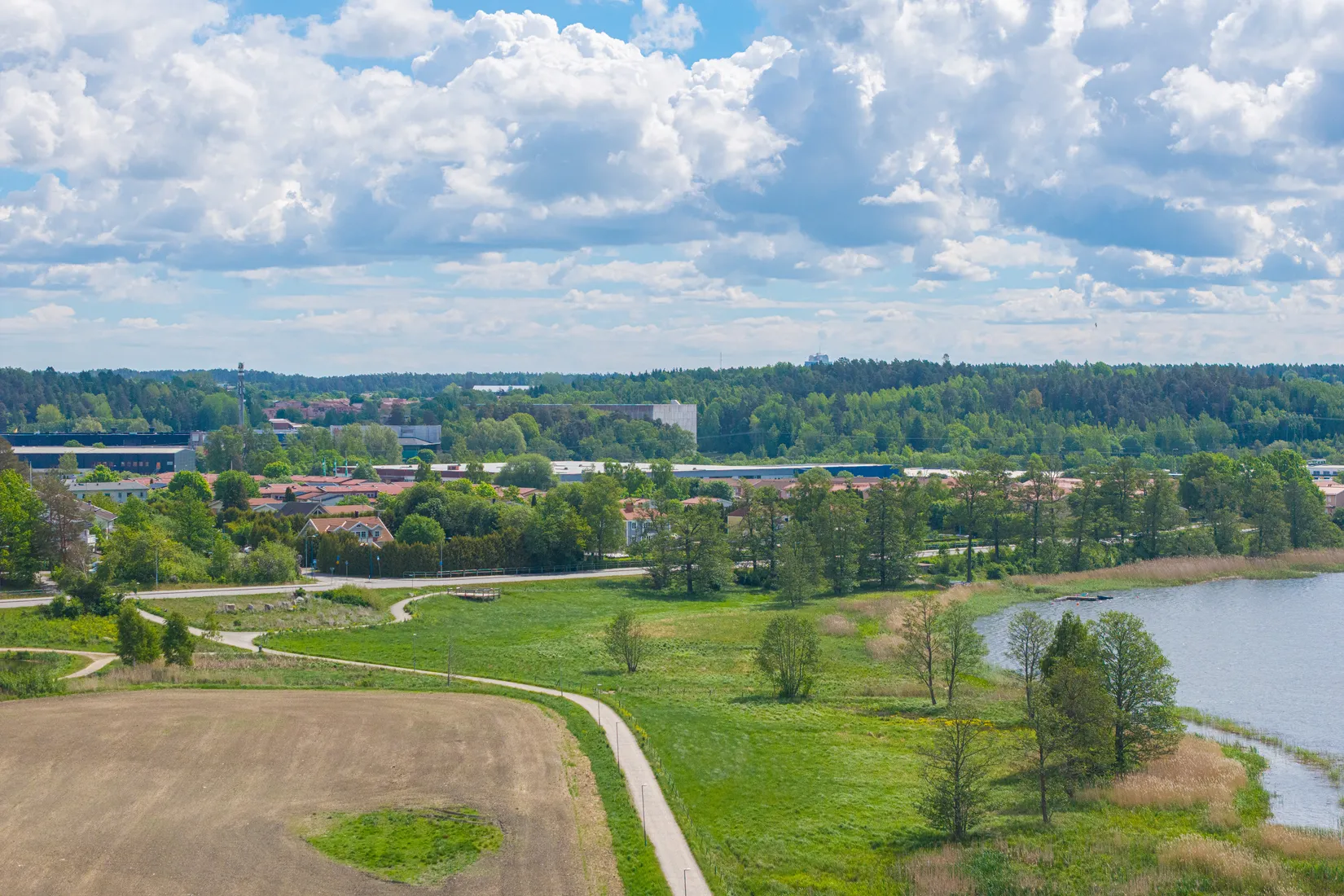 Radhus, Herdevägen 20, Prästgårdsmarken, Upplands Väsby