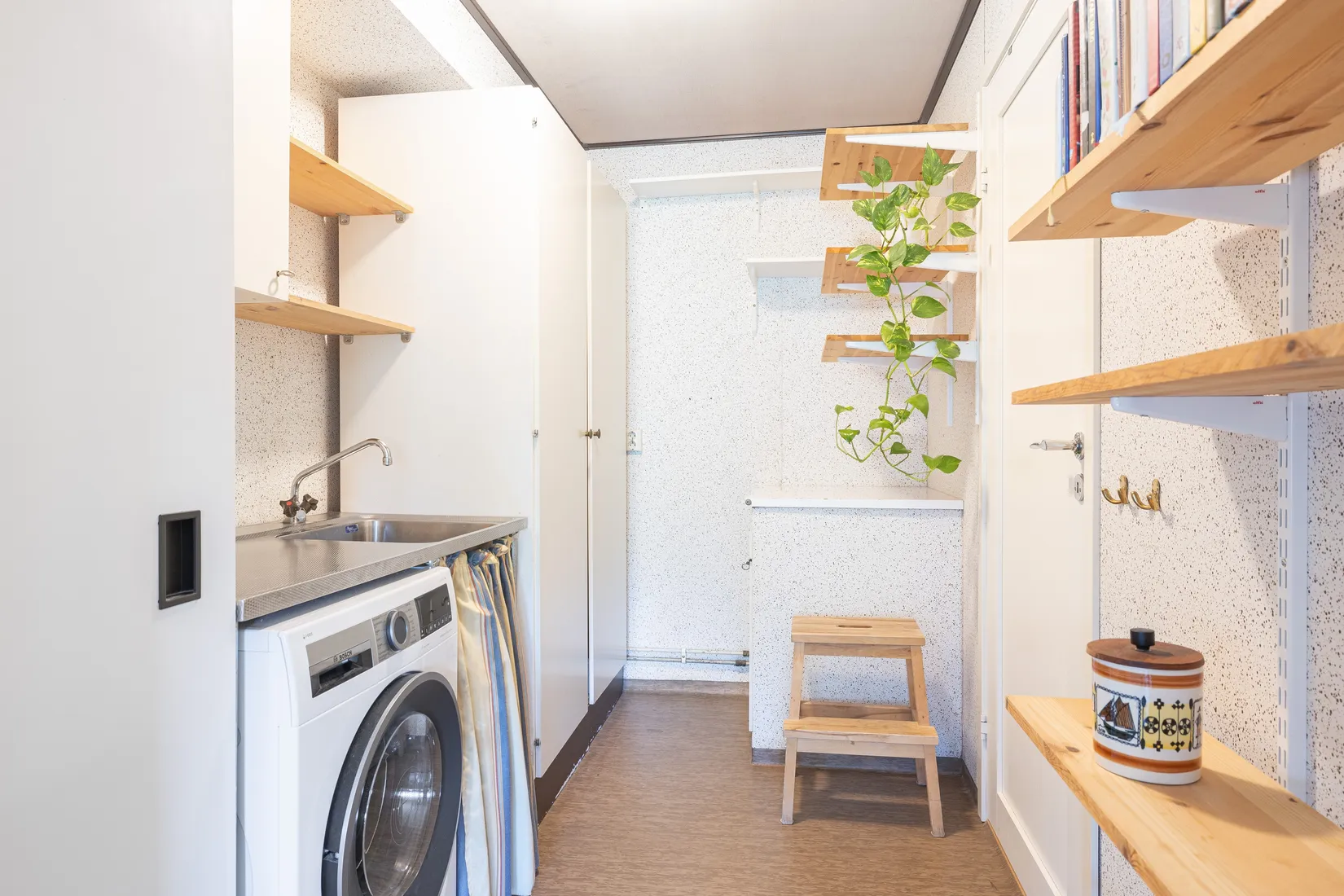 Radhus, Herdevägen 20, Prästgårdsmarken, Upplands Väsby