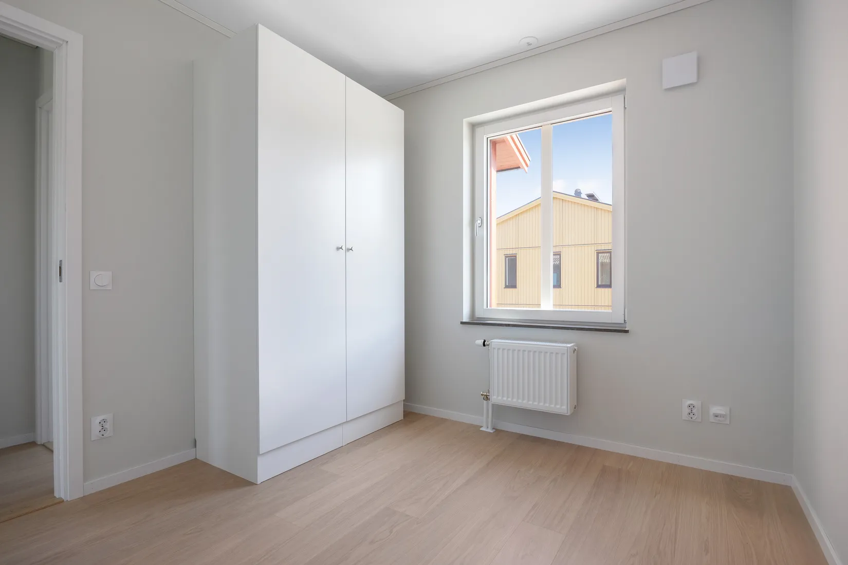 Radhus, Luserngatan 42, Eds Allé, Upplands Väsby