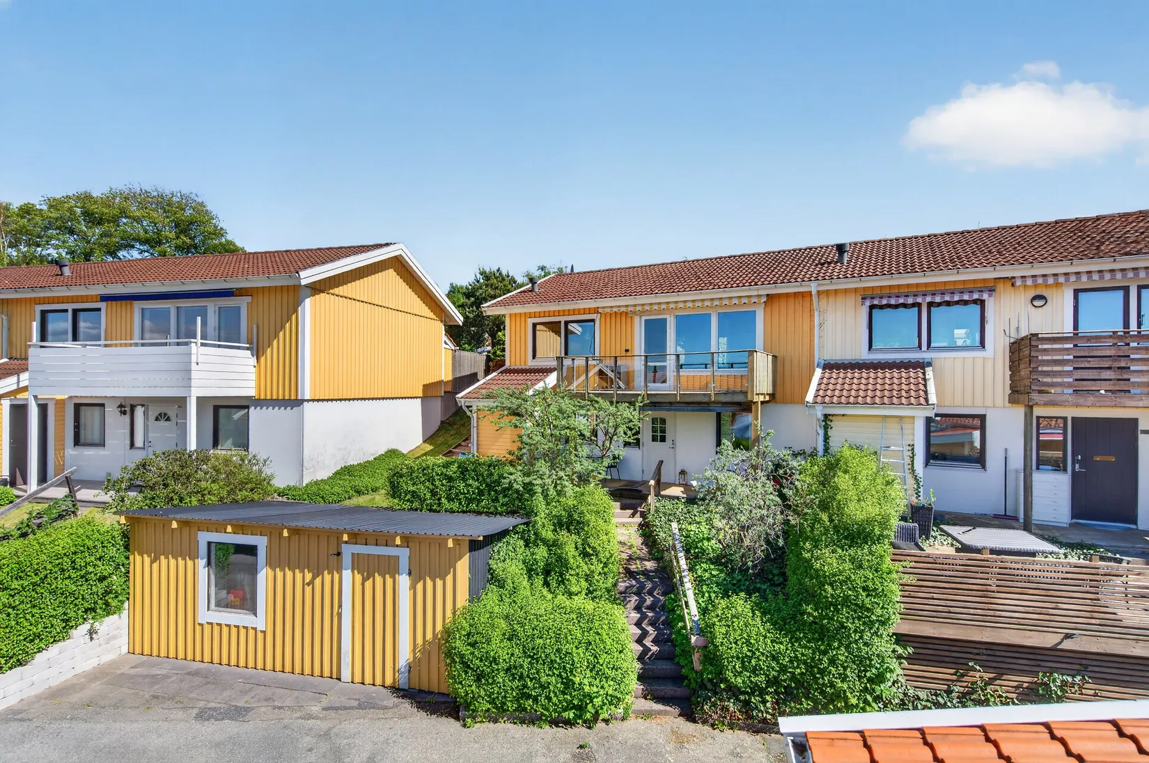 Radhus, Surbrunnsgatan 39C, Strömstad