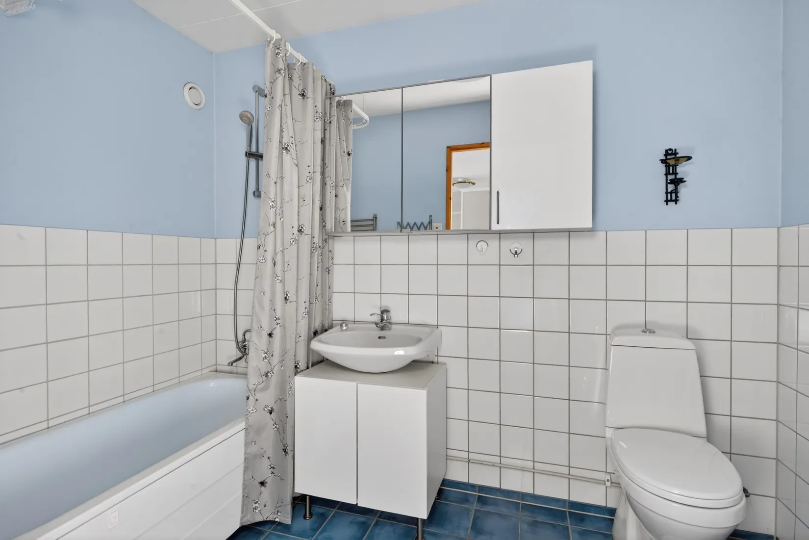 Radhus, Surbrunnsgatan 39C, Strömstad