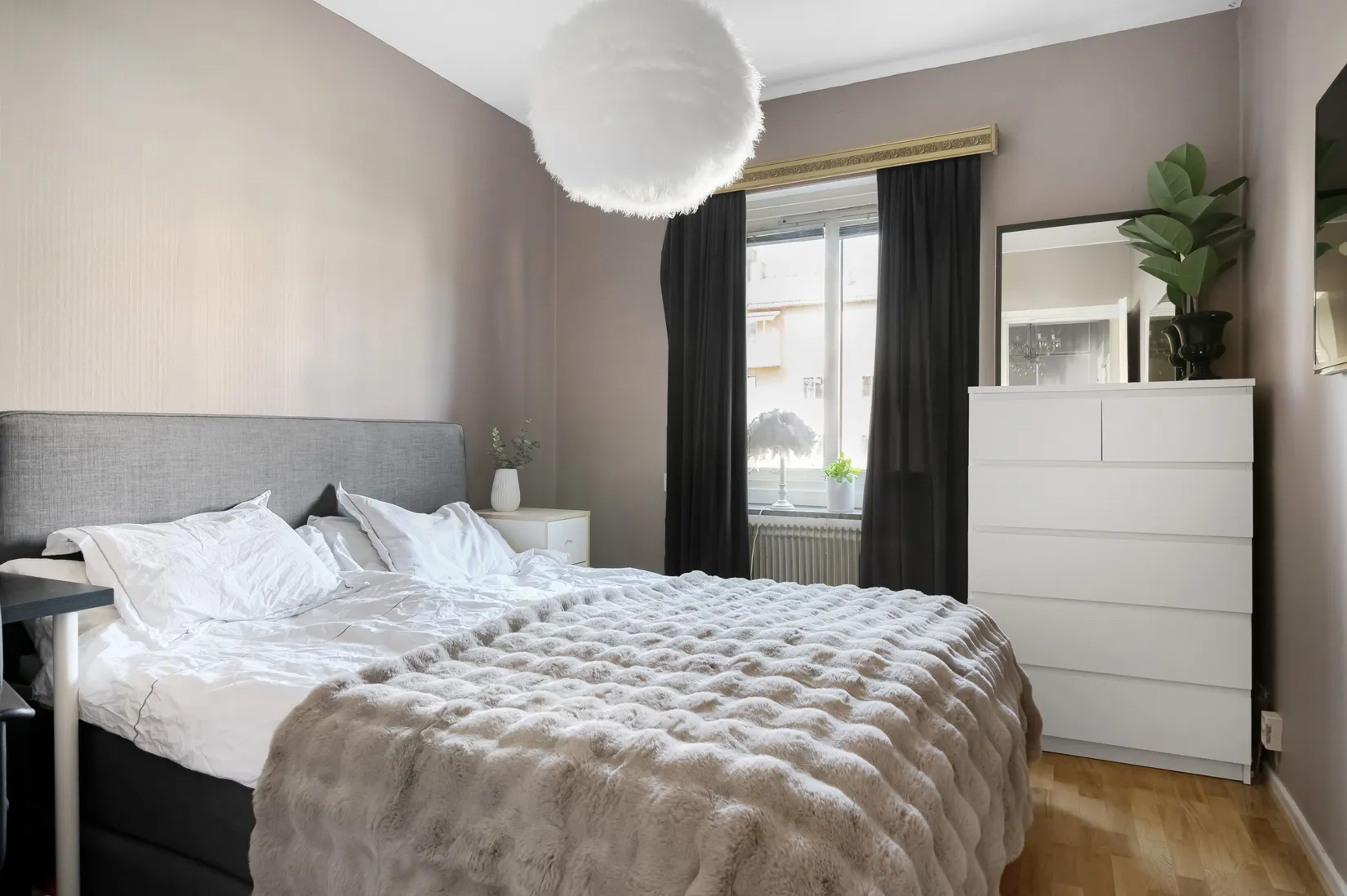 Bostadsrätt, Skänningegatan 27B, 1 vån, Centralt, Vadstena
