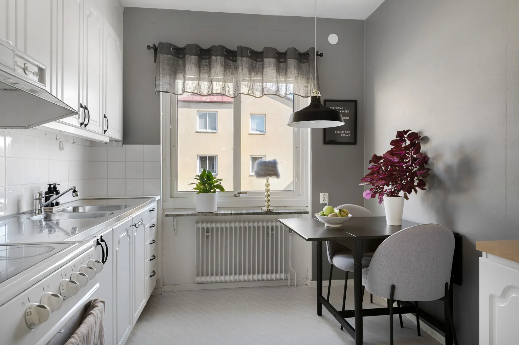Bostadsrätt, Skänningegatan 27B, 1 vån, Centralt, Vadstena