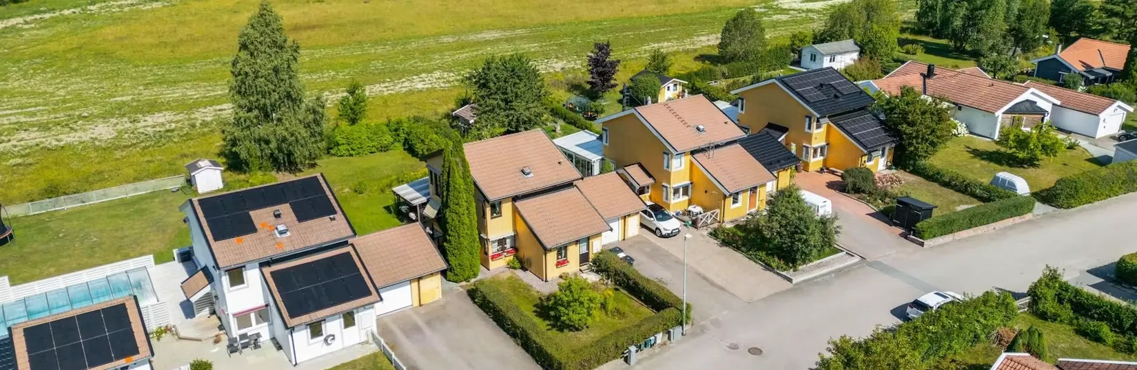 Villa, Radhus, Sikvägen 10, Håbo