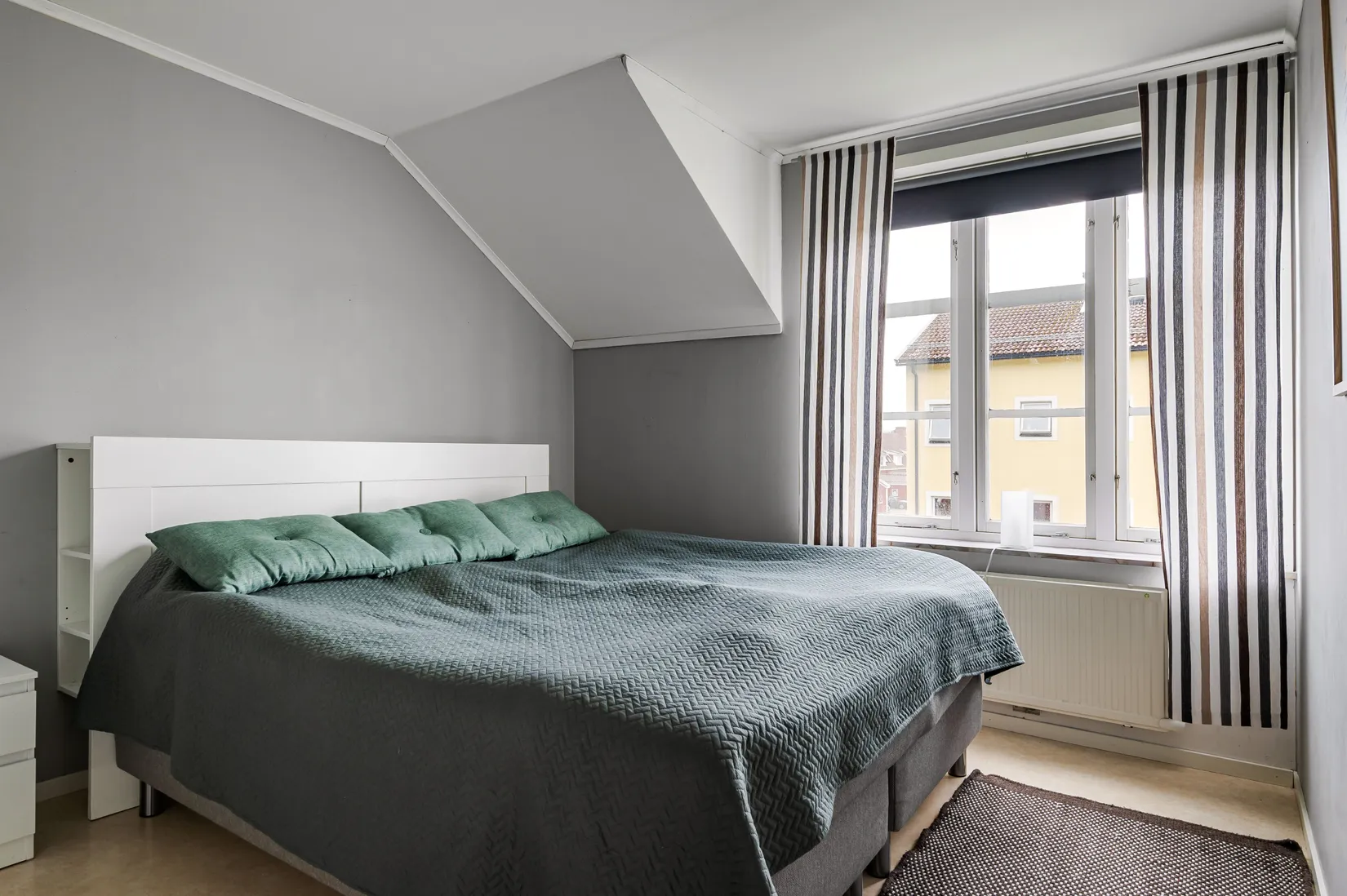 Bostadsrätt, Radhus, Björkelundsvägen 6B, Björkelund, Motala