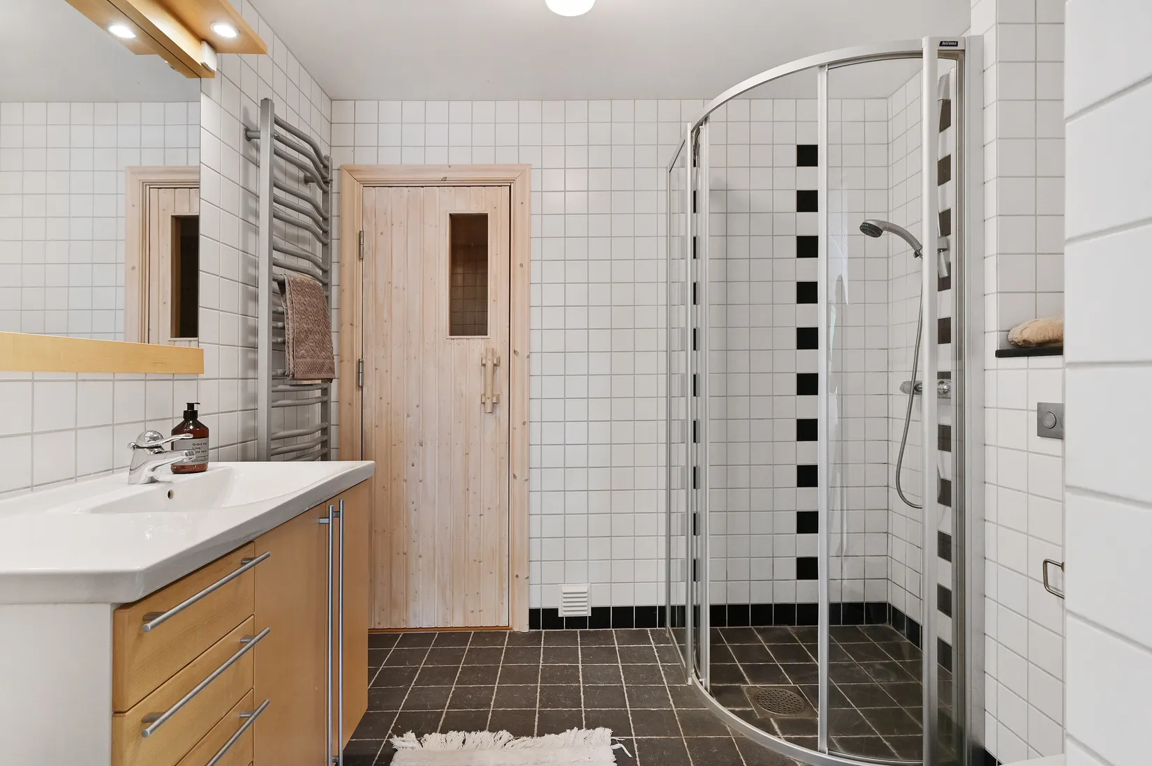 Villa, Oa-Vägen 31, Lundhagen, Ekerö