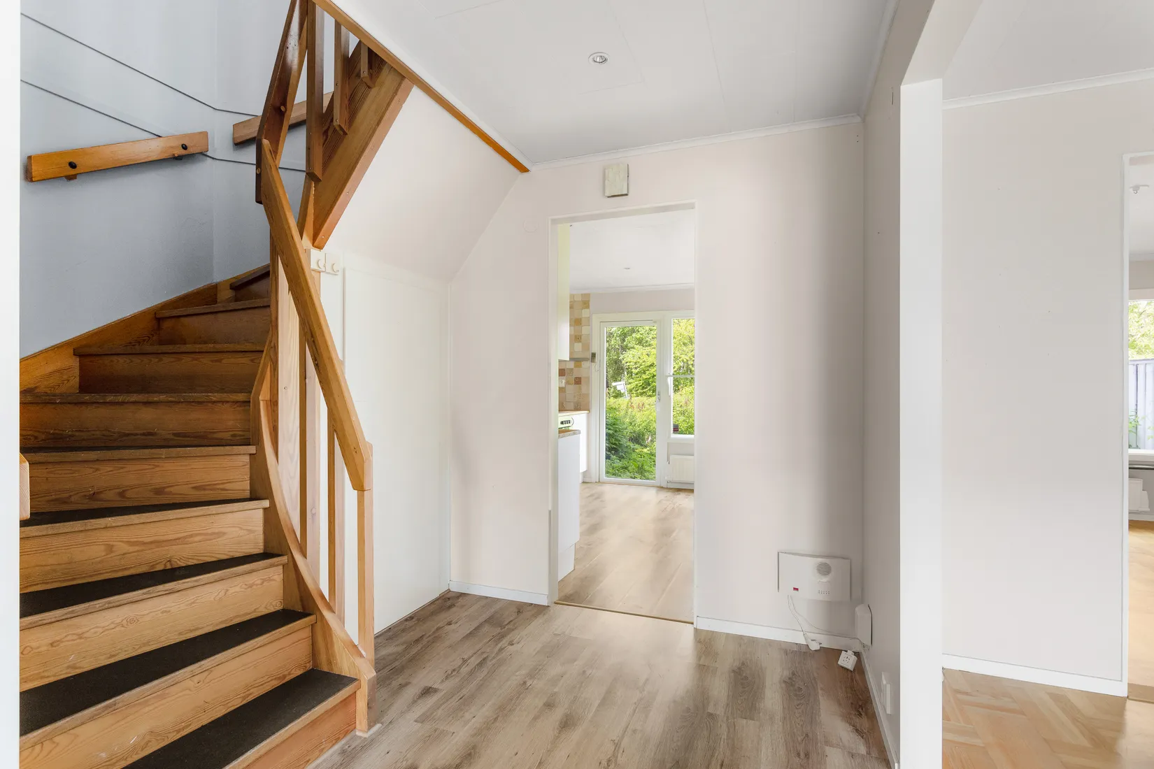 Villa, Radhus, Såningsvägen 14, Viksjö, Järfälla