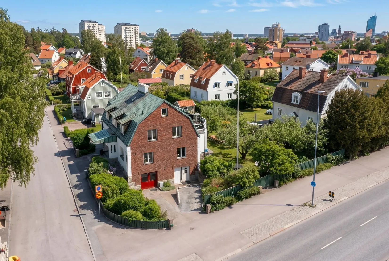 Villa, Gesällgatan 9, Kristiansborg, Västerås