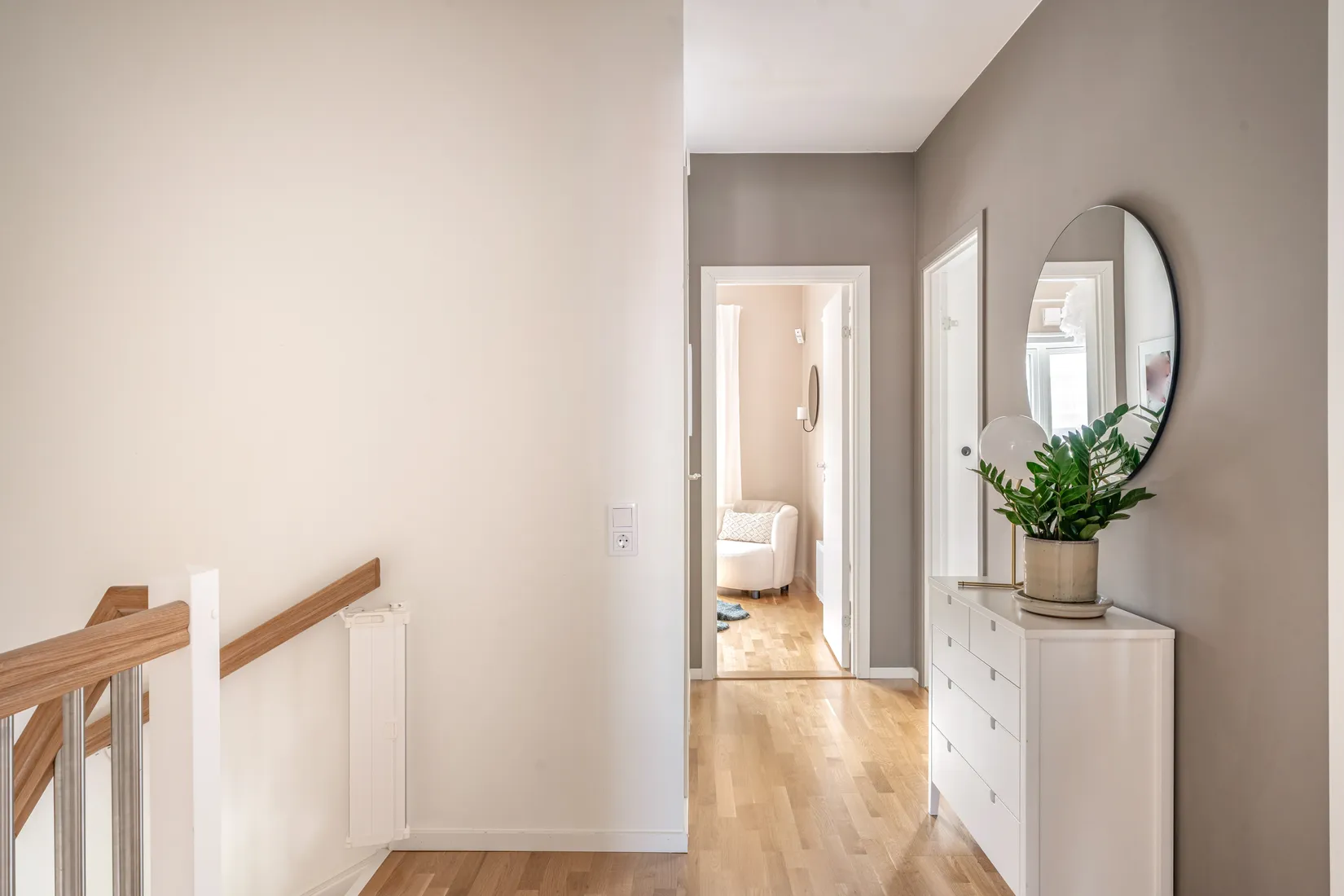 Bostadsrätt, Radhus, Ugglevägen 15, Ullna strand, Täby