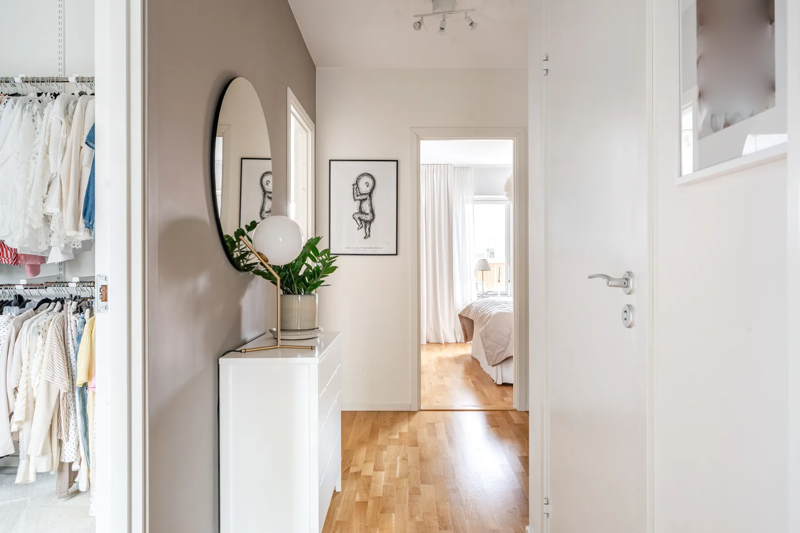 Bostadsrätt, Radhus, Ugglevägen 15, Ullna strand, Täby