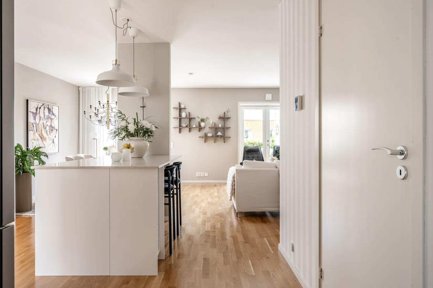 Bostadsrätt, Radhus, Ugglevägen 15, Ullna strand, Täby