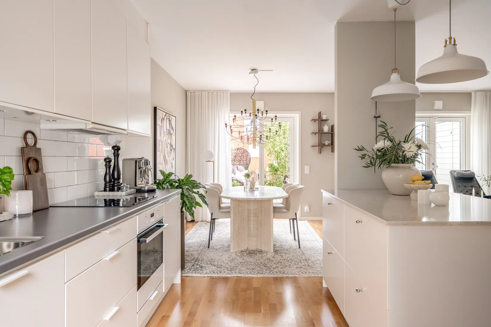 Bostadsrätt, Radhus, Ugglevägen 15, Ullna strand, Täby