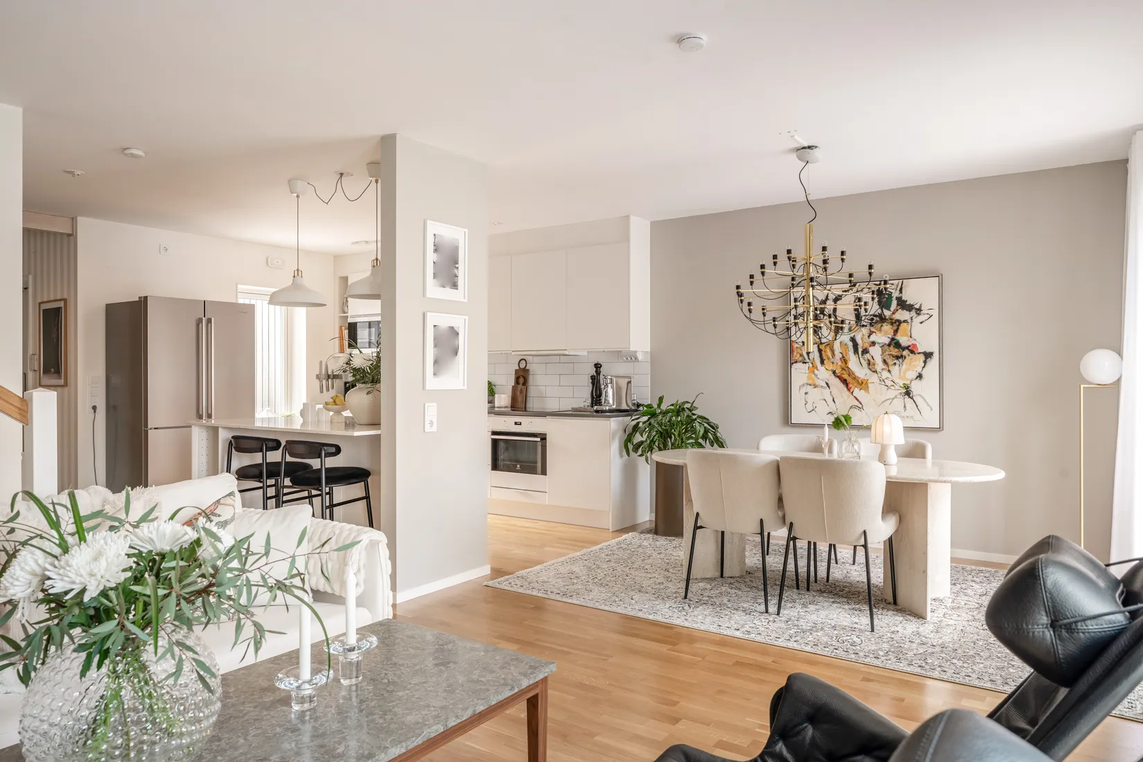 Bostadsrätt, Radhus, Ugglevägen 15, Ullna strand, Täby