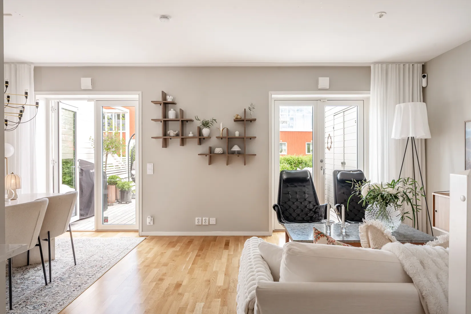 Bostadsrätt, Radhus, Ugglevägen 15, Ullna strand, Täby