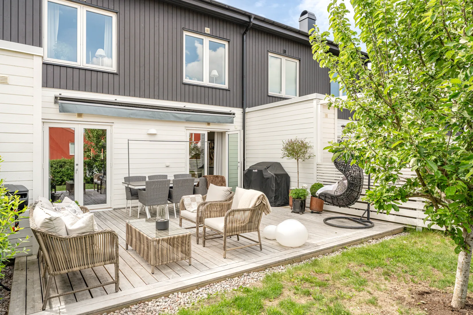 Bostadsrätt, Radhus, Ugglevägen 15, Ullna strand, Täby