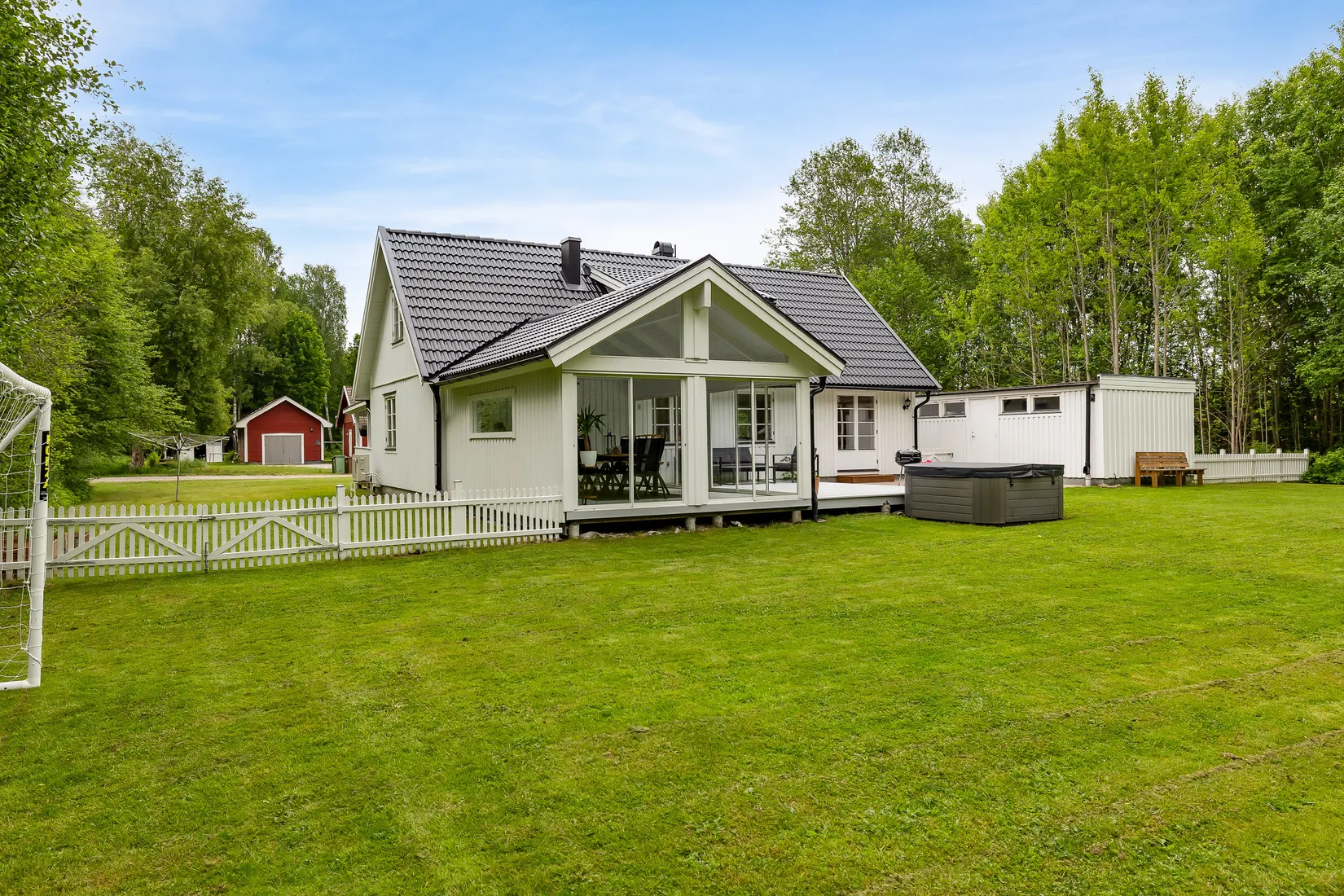 Villa, Ferievägen 13, Klockhammar ( 5 km från Närkes kil), Örebro