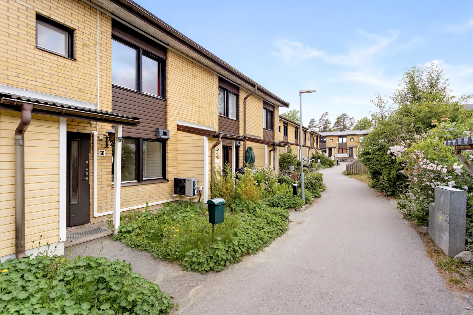 Bostadsrätt, Radhus, Forellgränd 50, Viksjö Hummelmora, Järfälla