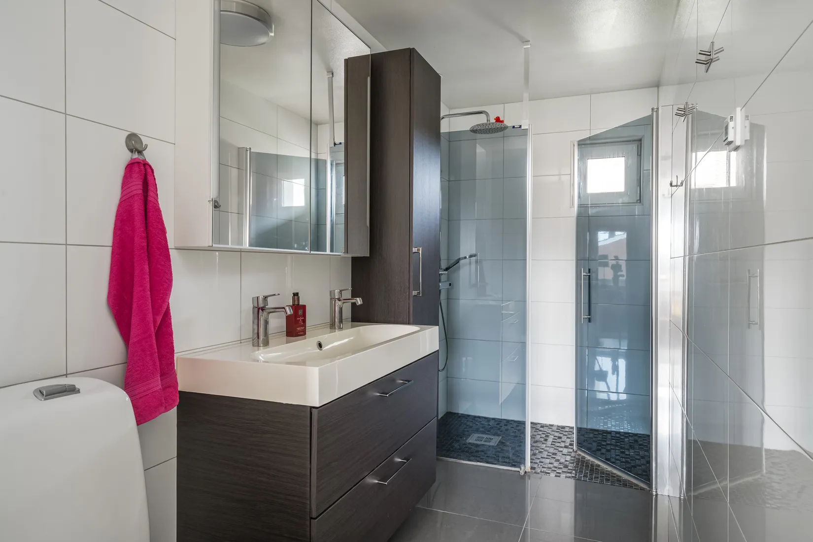 Villa, Radhus, Slåttergatan 46C, Eneby, Norrköping