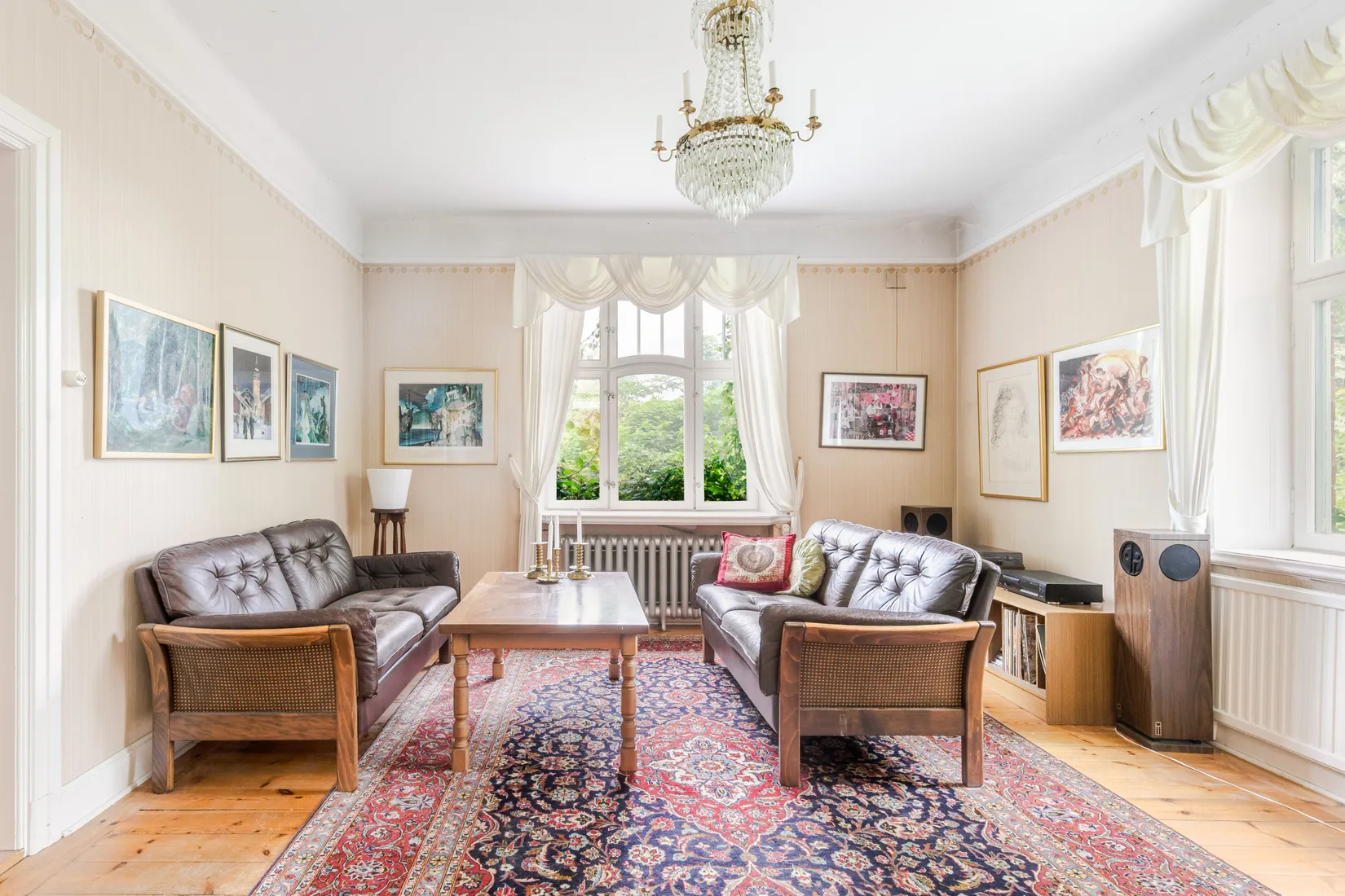 Villa, Regementsgatan 33, Storgärdet, Strängnäs