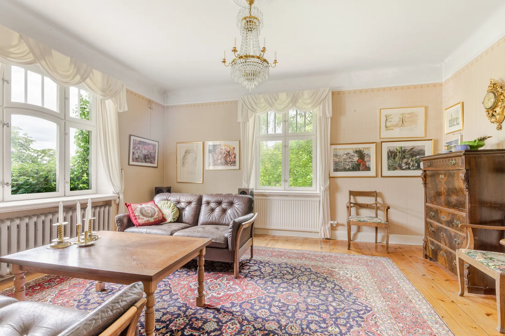 Villa, Regementsgatan 33, Storgärdet, Strängnäs