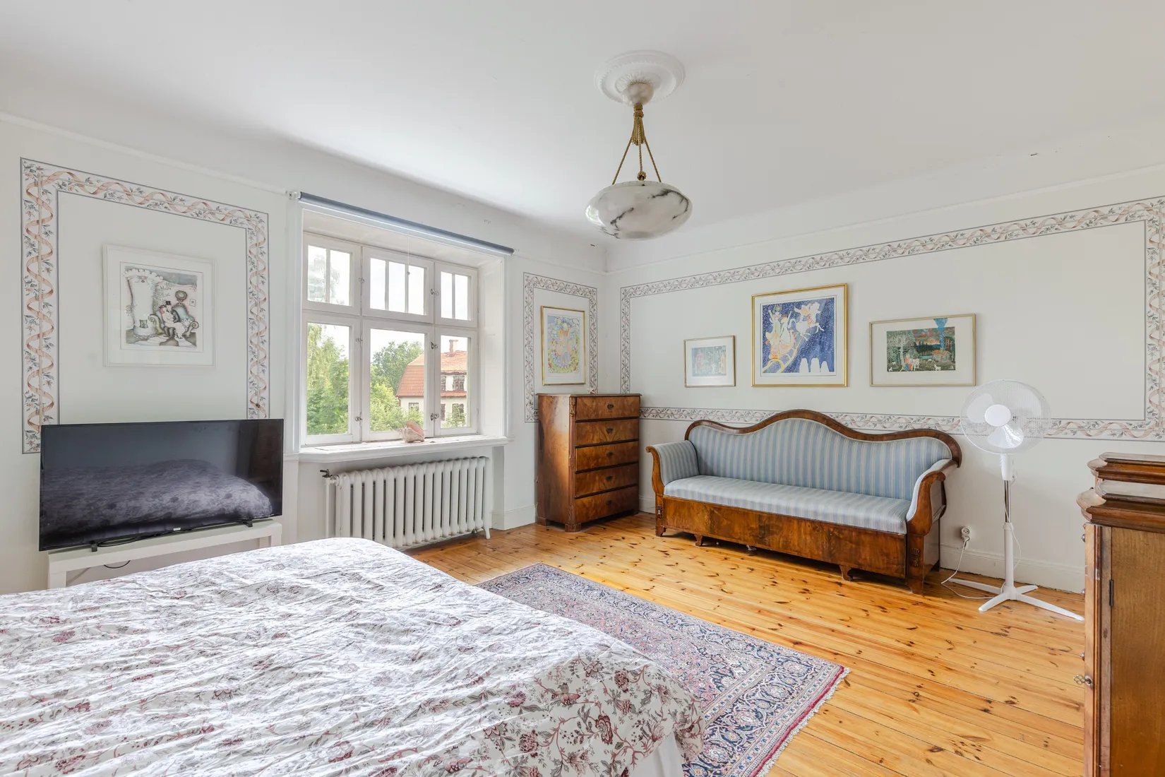 Villa, Regementsgatan 33, Storgärdet, Strängnäs