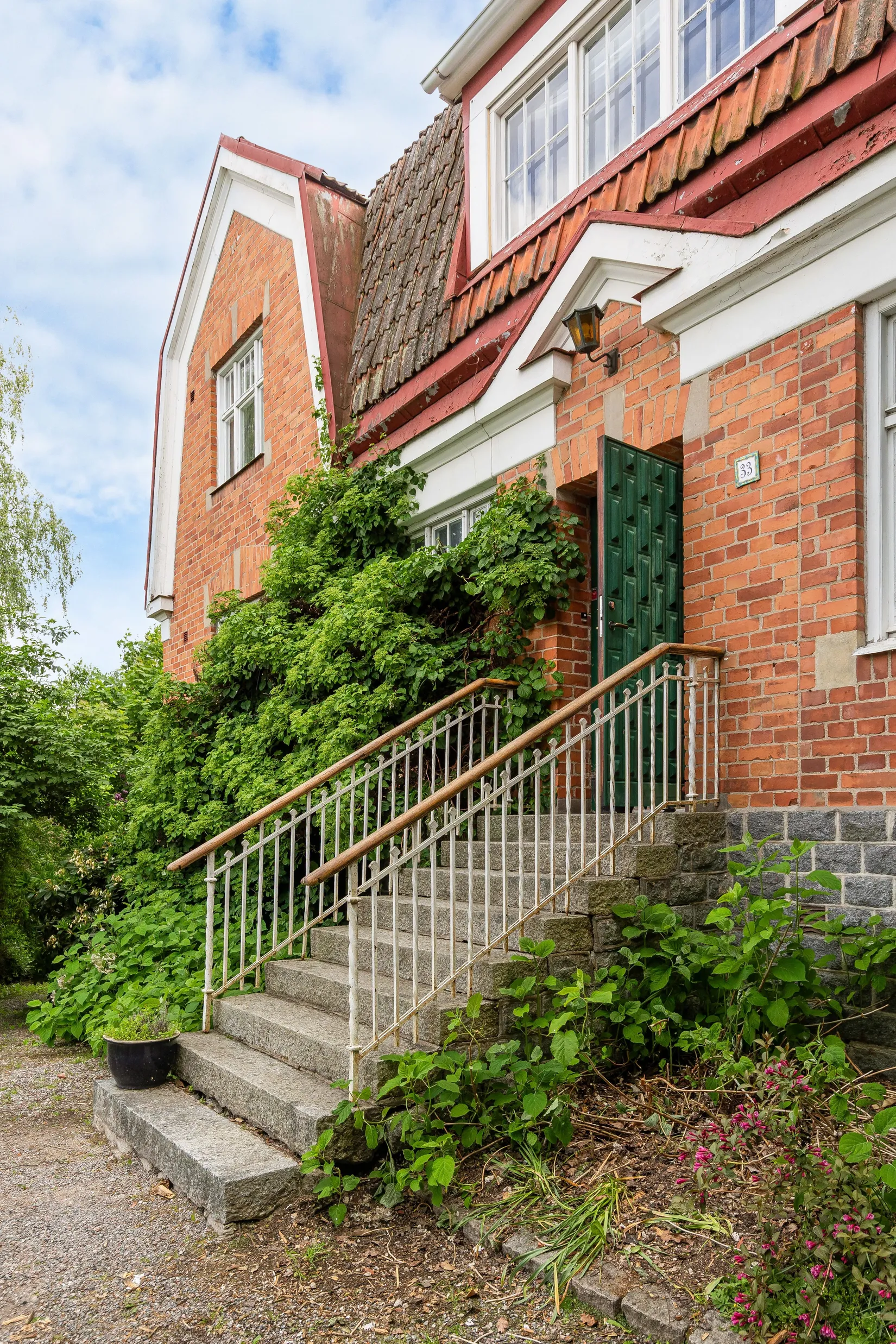 Villa, Regementsgatan 33, Storgärdet, Strängnäs