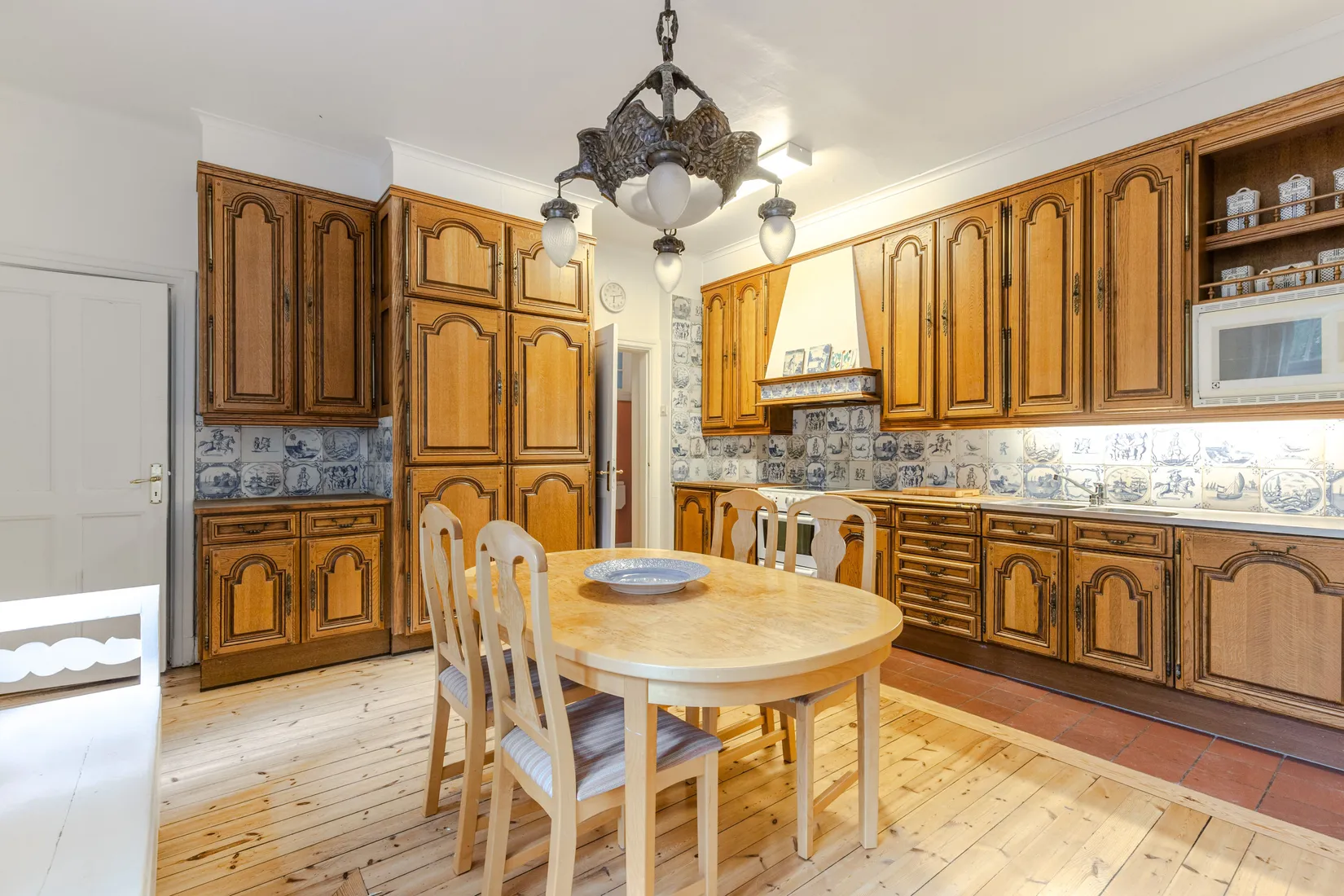 Villa, Regementsgatan 33, Storgärdet, Strängnäs