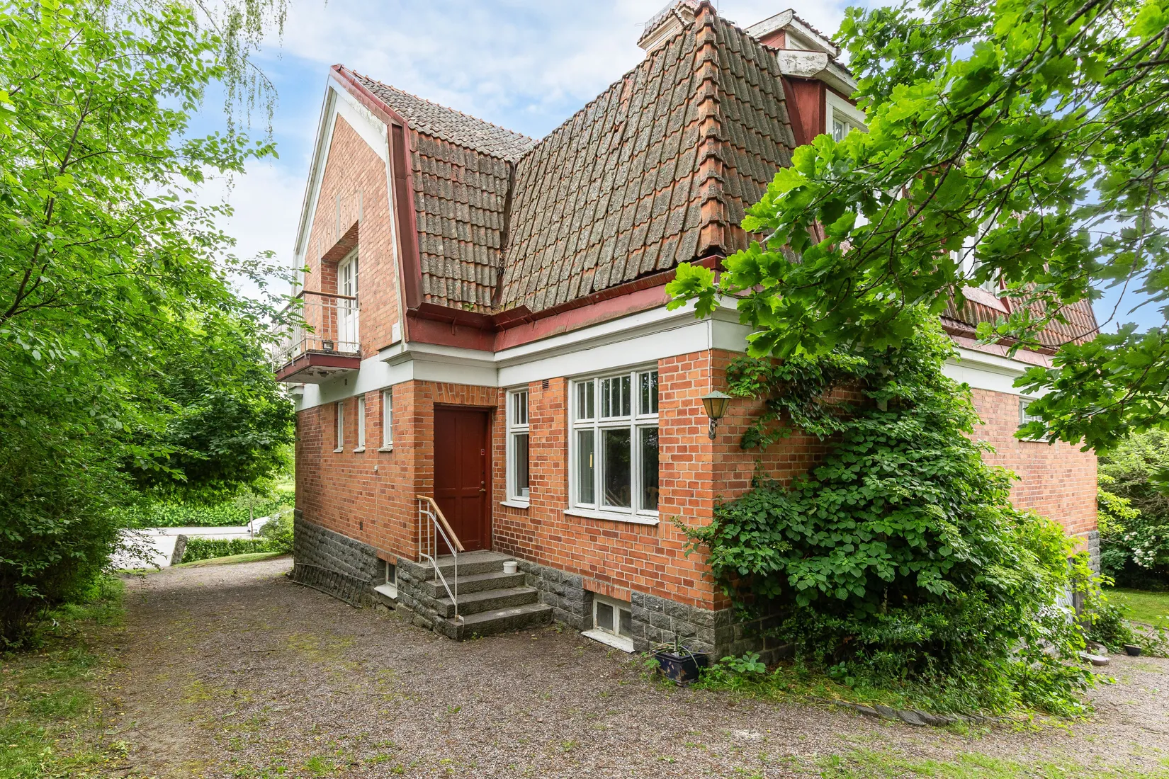 Villa, Regementsgatan 33, Storgärdet, Strängnäs
