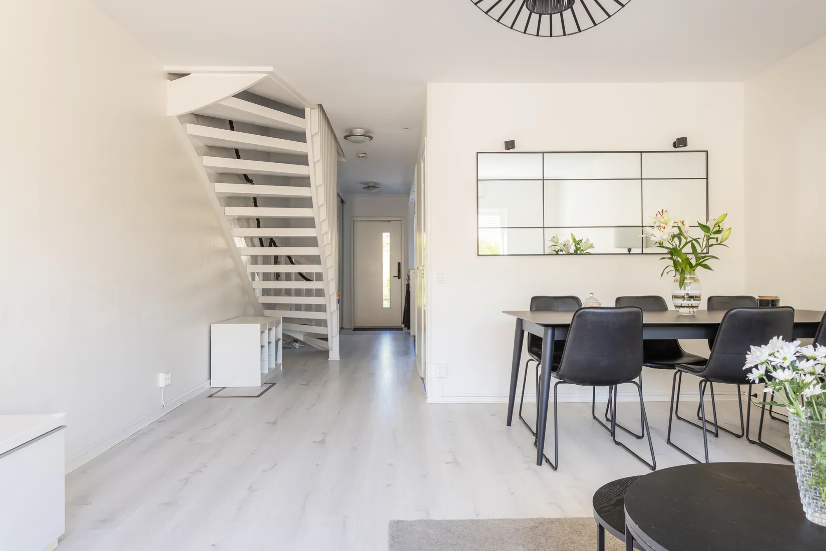 Bostadsrätt, Radhus, Ottesångsgränd 4, Norrviken, Sollentuna
