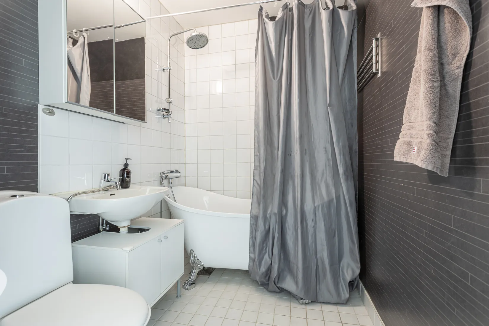 Bostadsrätt, Radhus, Ottesångsgränd 4, Norrviken, Sollentuna