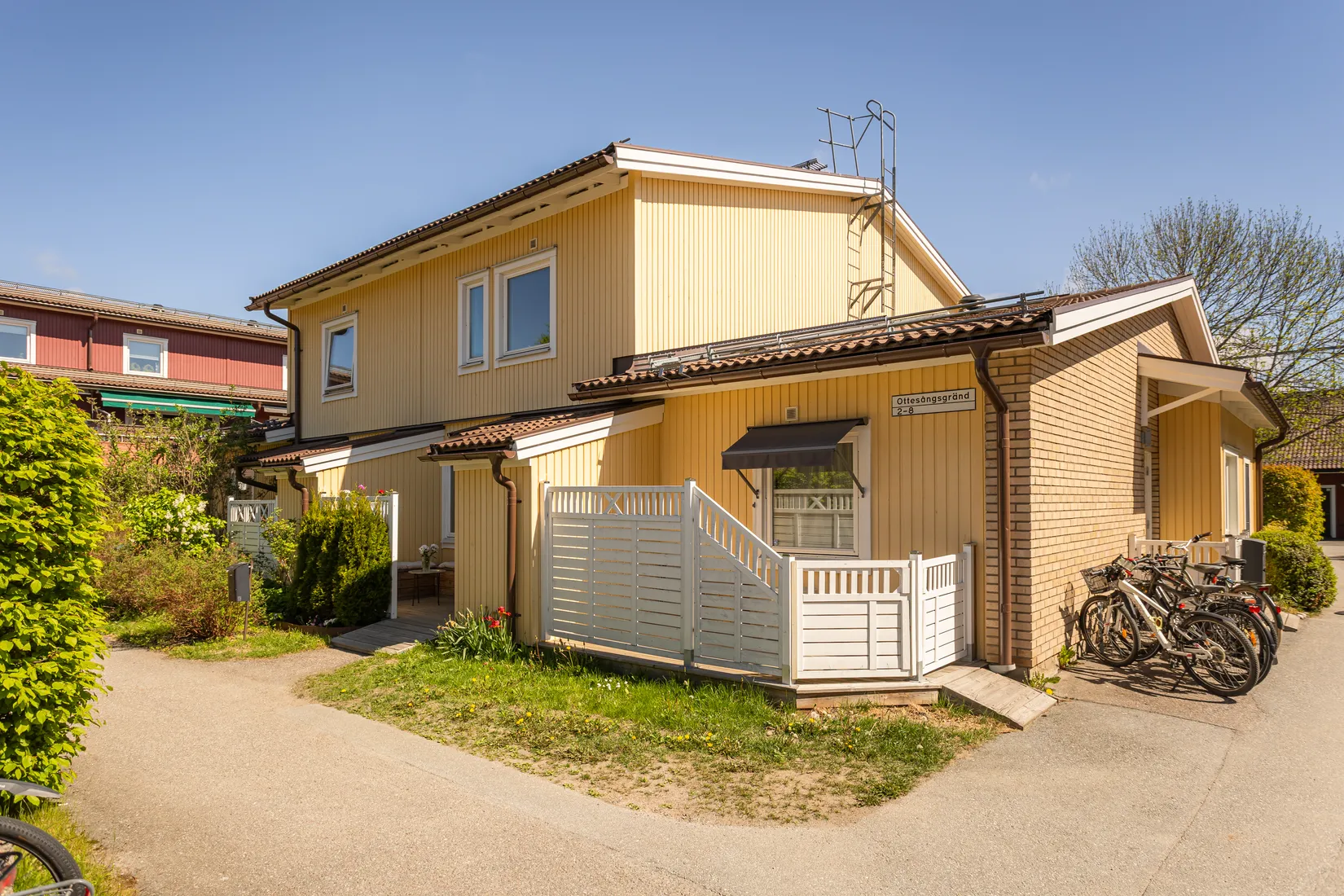 Bostadsrätt, Radhus, Ottesångsgränd 4, Norrviken, Sollentuna