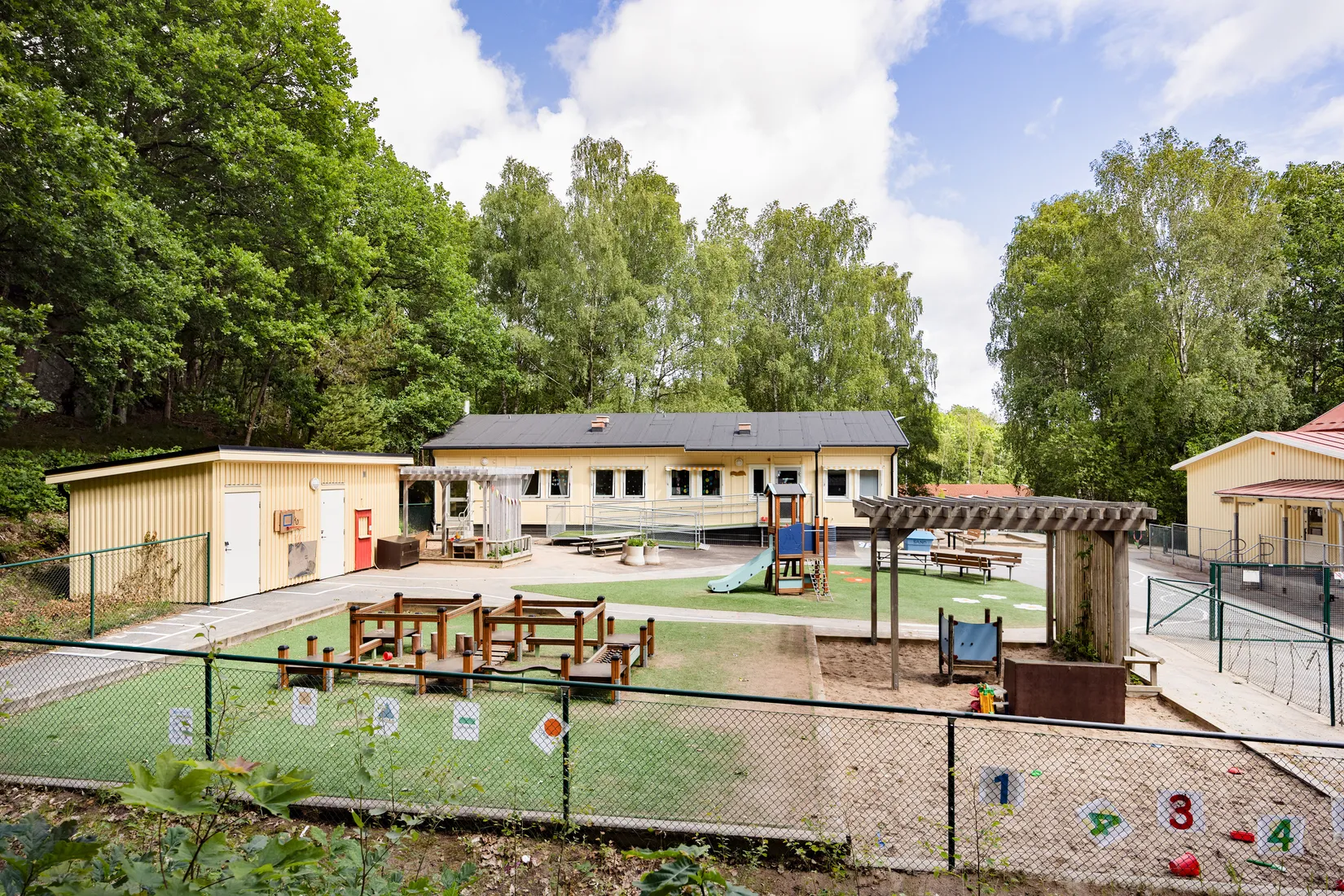 Tomt, Badvikshöjden 11, Gunnilse, Göteborg
