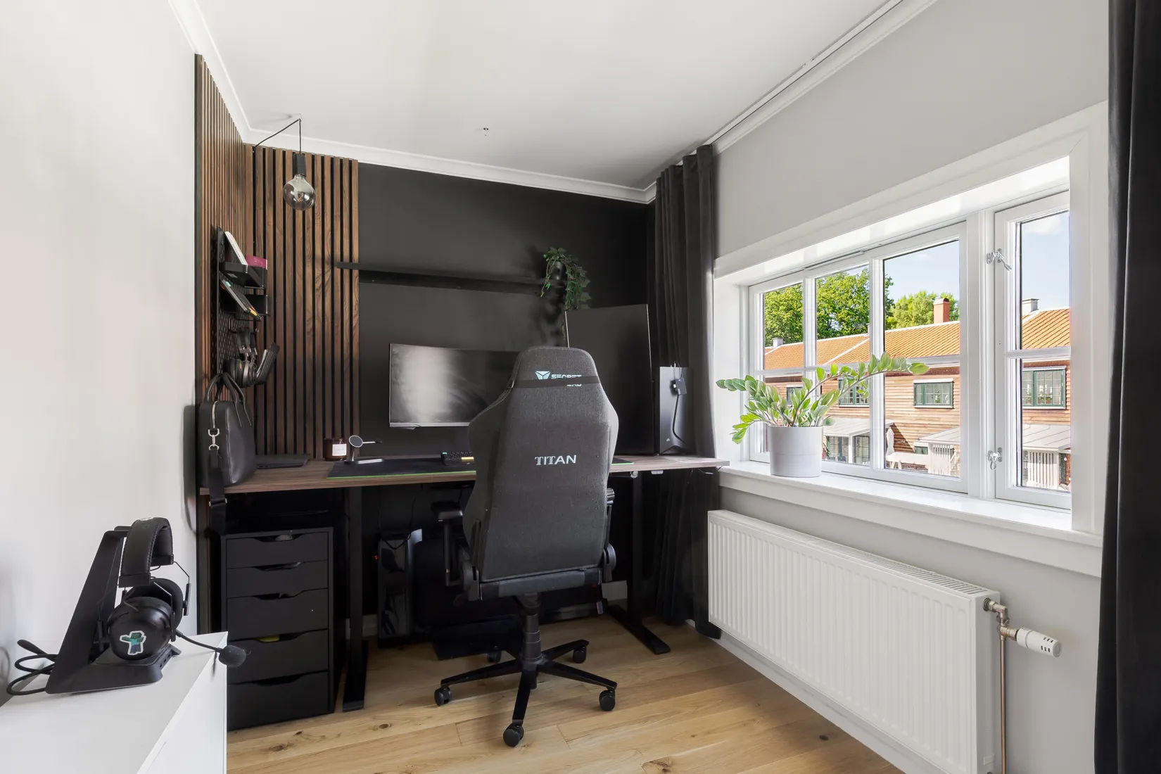 Radhus, Skalla hamnväg 12E, Ekviken, Strängnäs