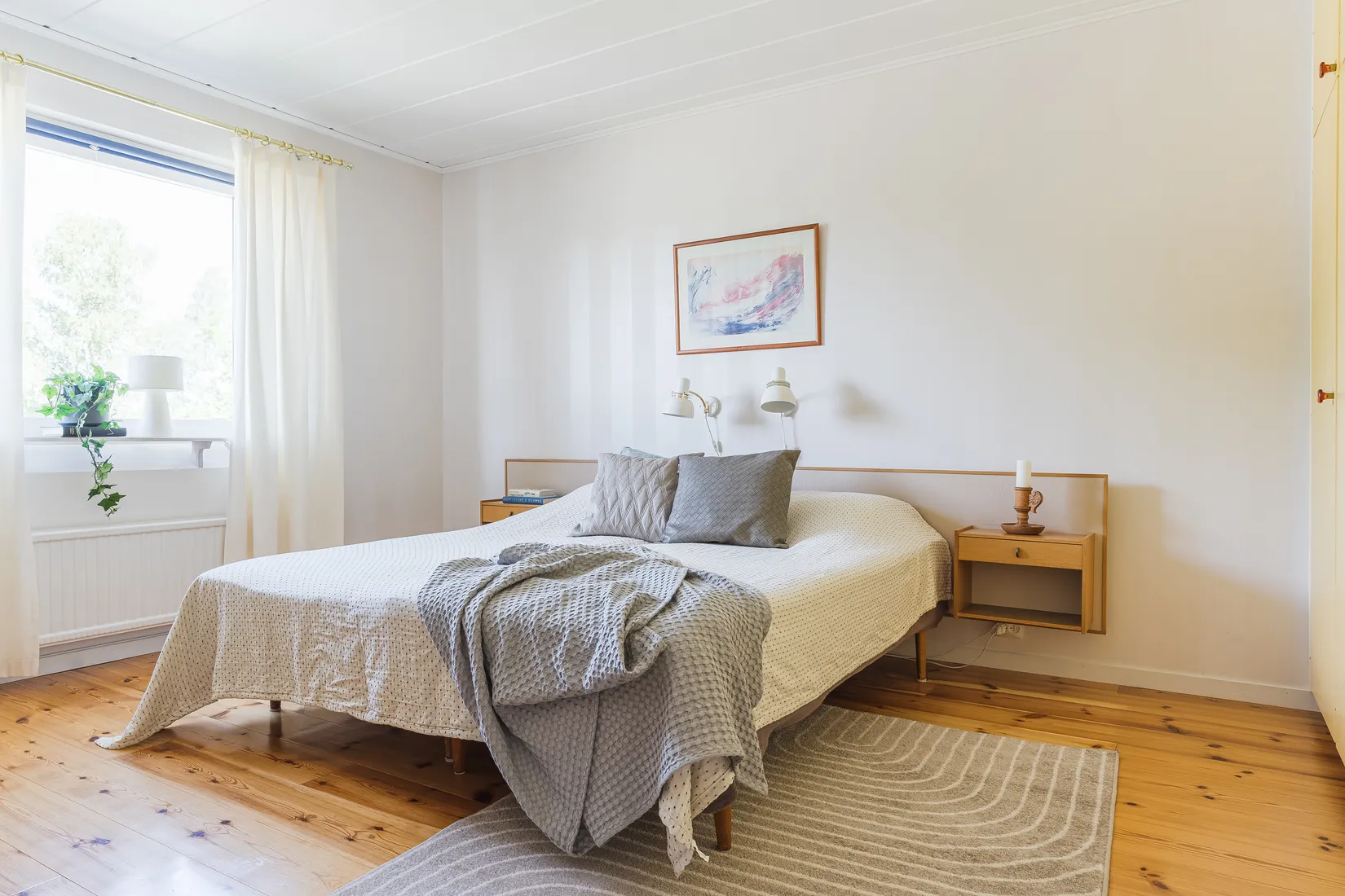 Villa, Radhus, Friluftsvägen 19, Skogsängen, Eskilstuna