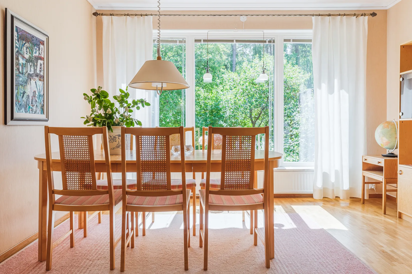 Villa, Radhus, Friluftsvägen 19, Skogsängen, Eskilstuna