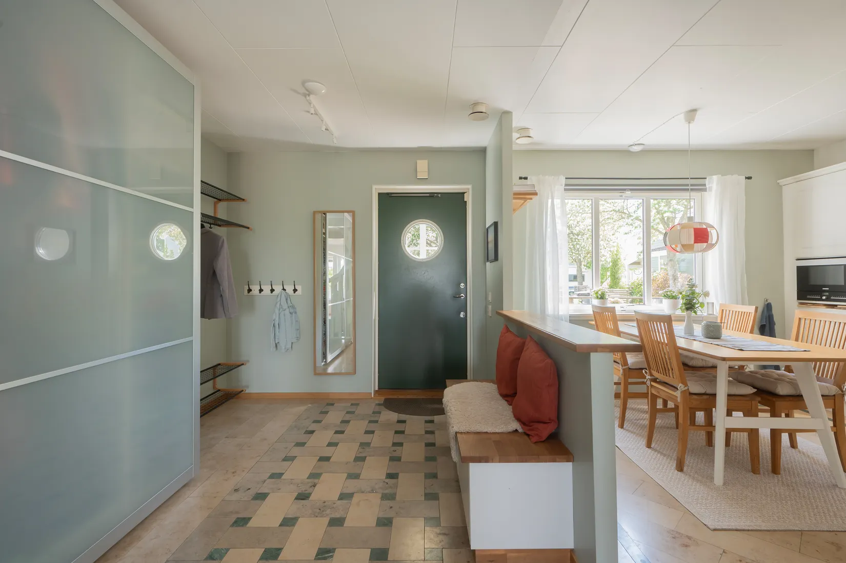 Bostadsrätt, Radhus, Hedenhösvägen 77, Solgård, Huddinge