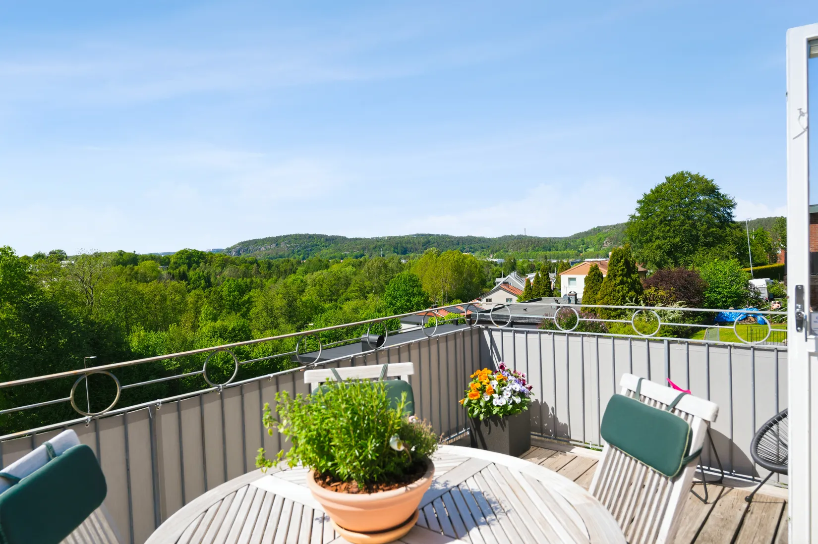 Villa, Carlsteins väg 30, Partille