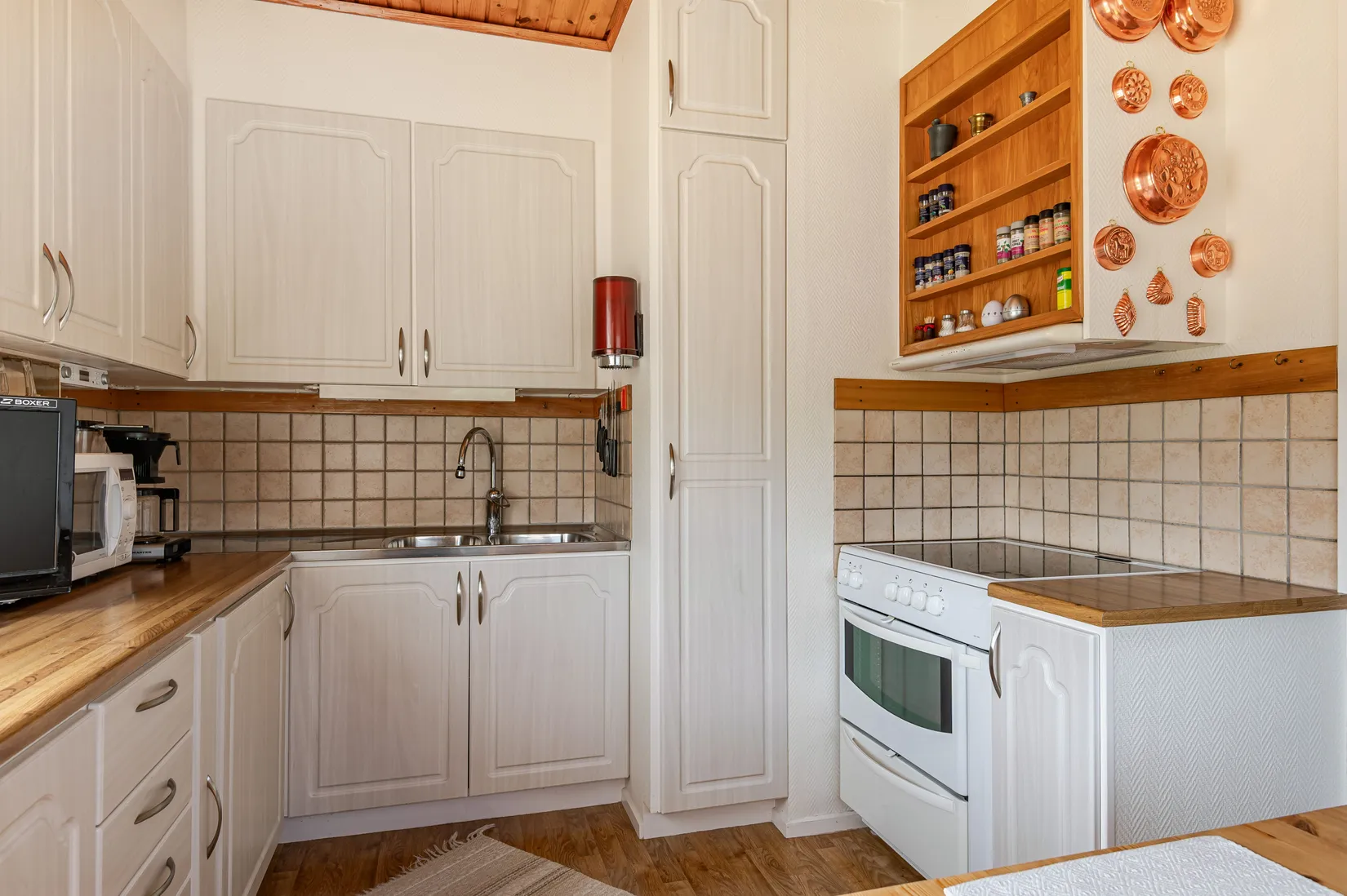 Villa, Furulidsgatan 8, Övre Holm, Motala