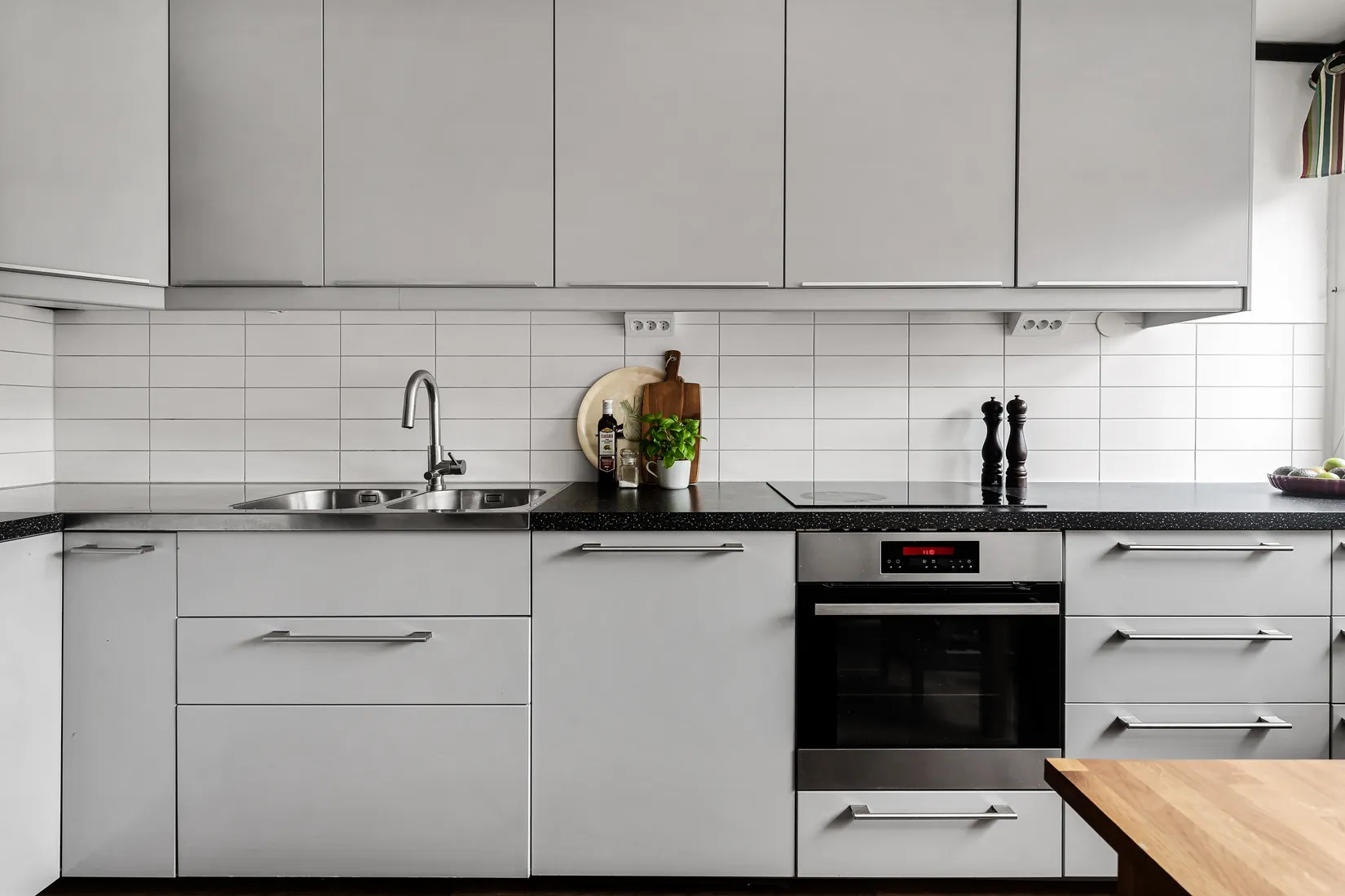 Bostadsrätt, Radhus, Värmlandsvägen 339, Farsta, Stockholm