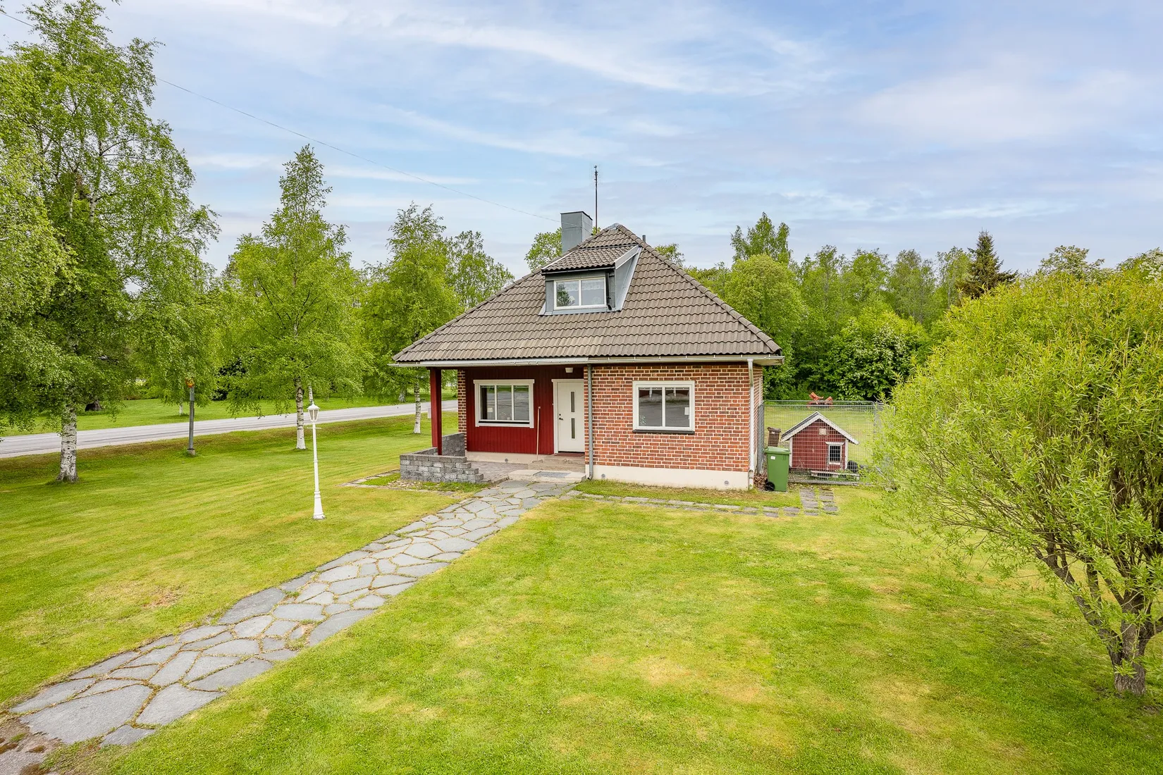 Villa, Industrivägen 23, centralt, Umeå