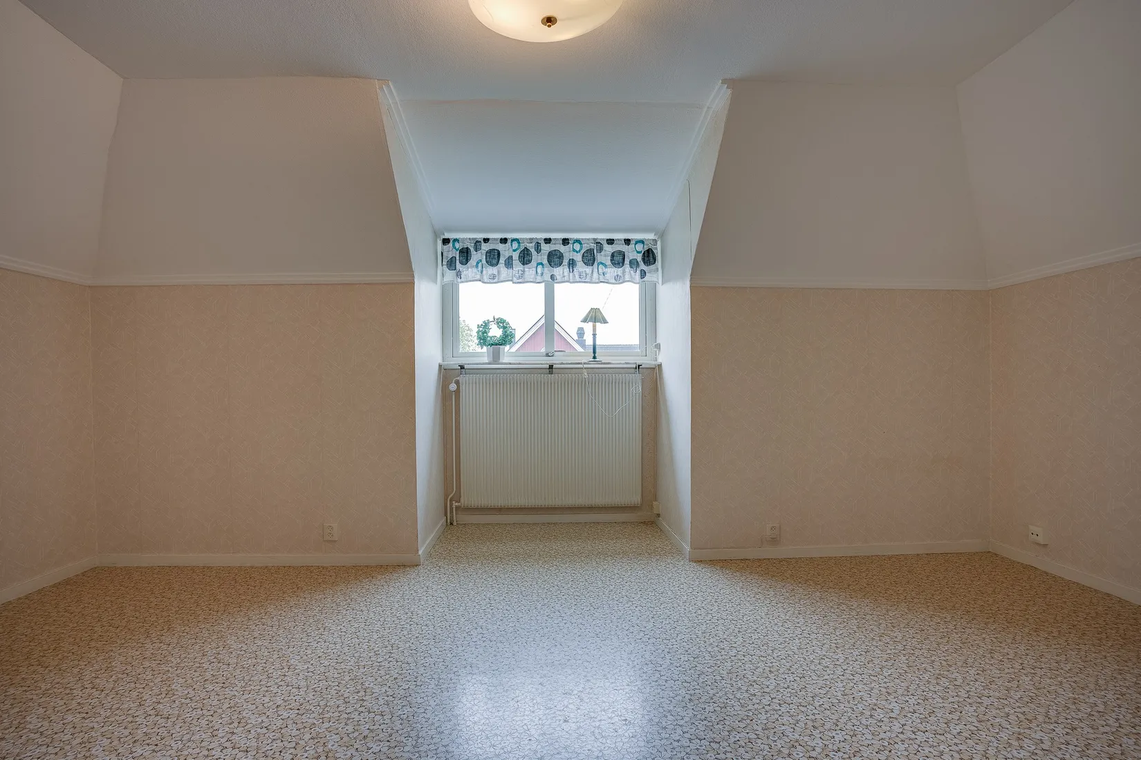 Villa, Industrivägen 23, centralt, Umeå