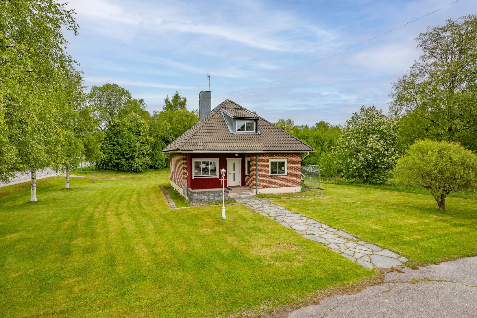 Villa, Industrivägen 23, centralt, Umeå