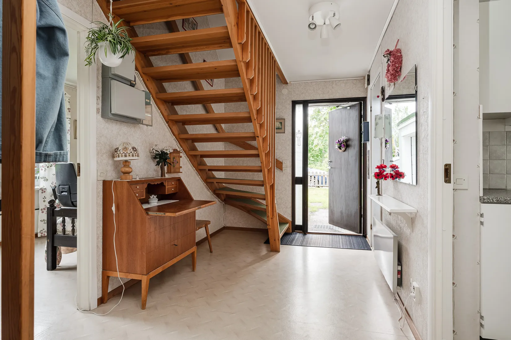 Radhus, Klarinettgatan 9, Gånsvik, Härnösand