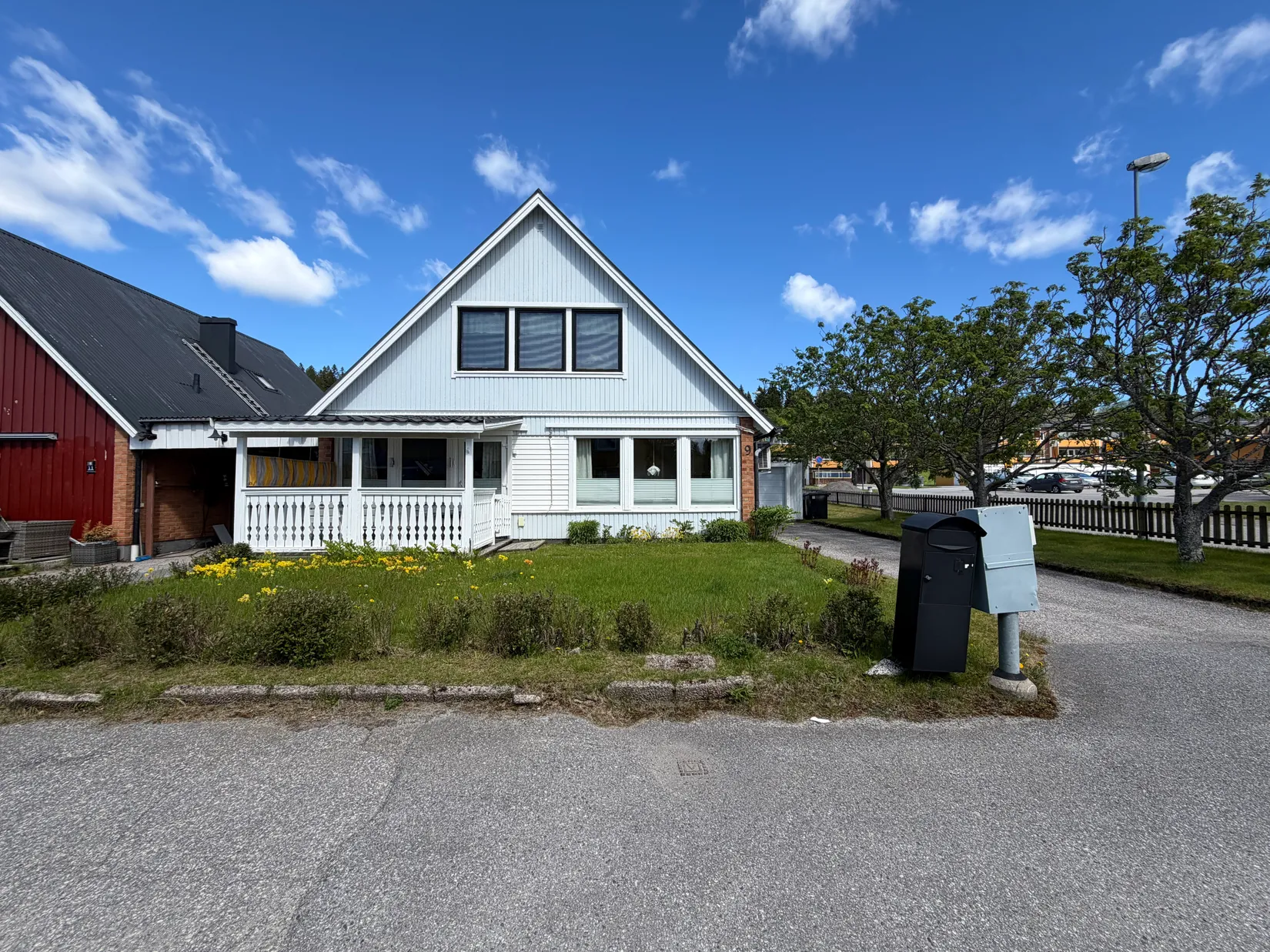 Radhus, Klarinettgatan 9, Gånsvik, Härnösand