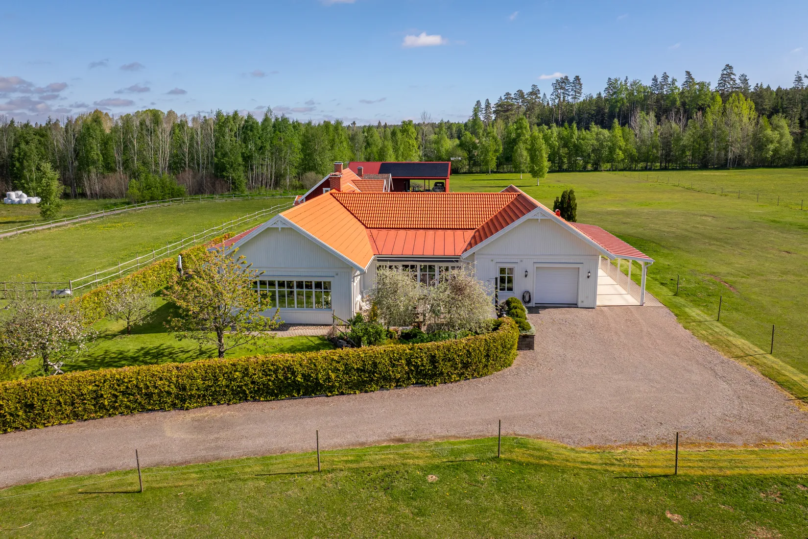 Gård/Skog, Rågvägen 22, Karlsborg