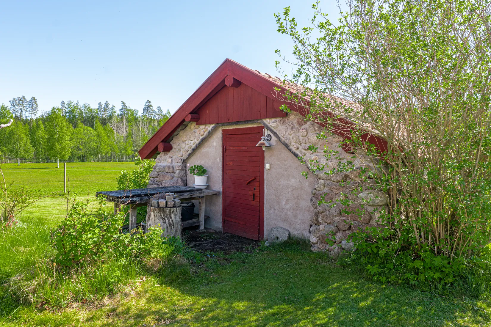 Gård/Skog, Rågvägen 22, Karlsborg